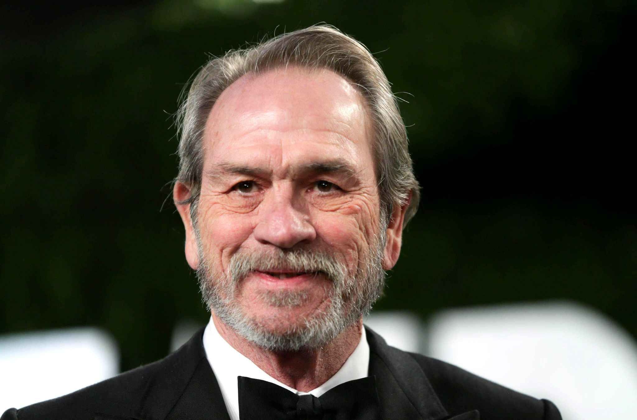 Tommy Lee Jones, Laptop wallpaper, People, 2050x1360 HD Desktop