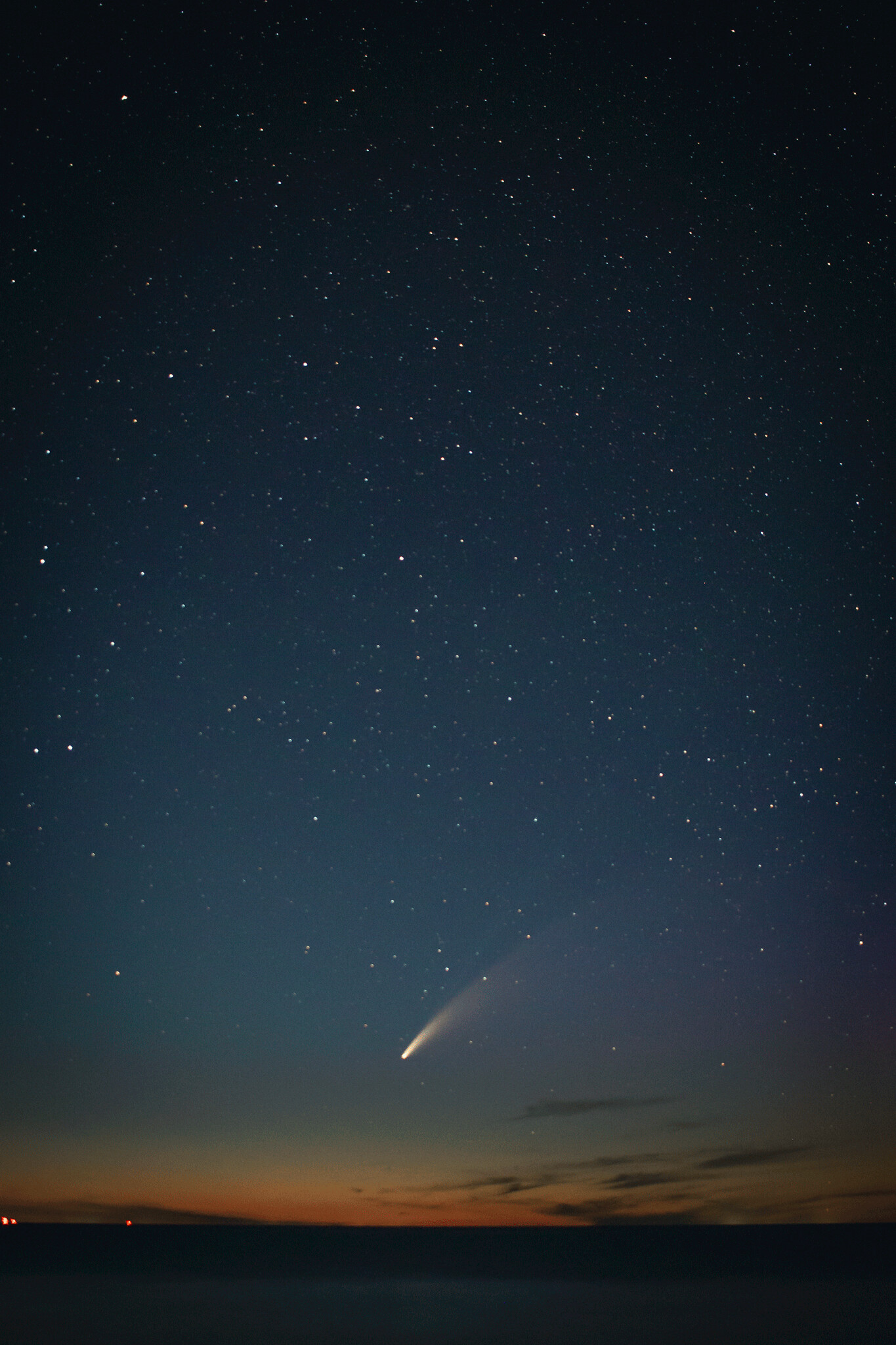 Comet, Amazing photography, Pin on, 1370x2050 HD Phone