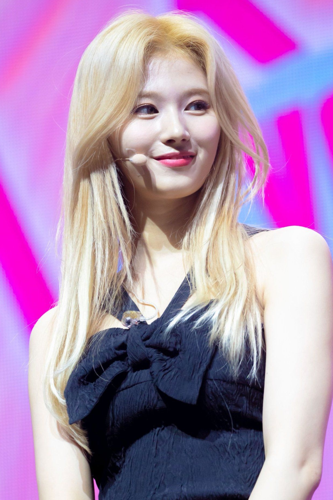 Sana, K-pop inspiration, Sana cute ideas, Twice fandom, 1370x2050 HD Phone