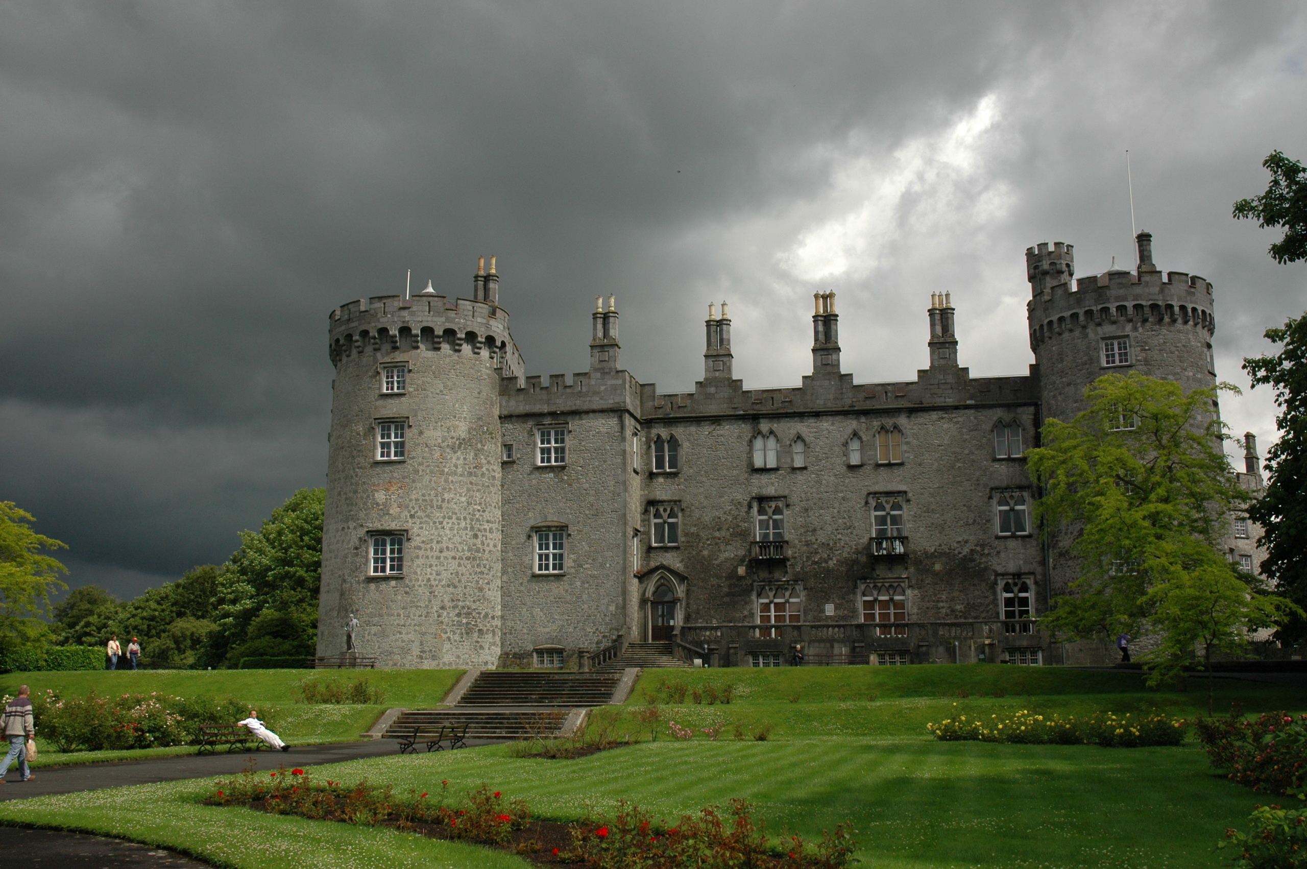 Kilkenny Castle, Ireland Wallpaper, 2560x1710 HD Desktop