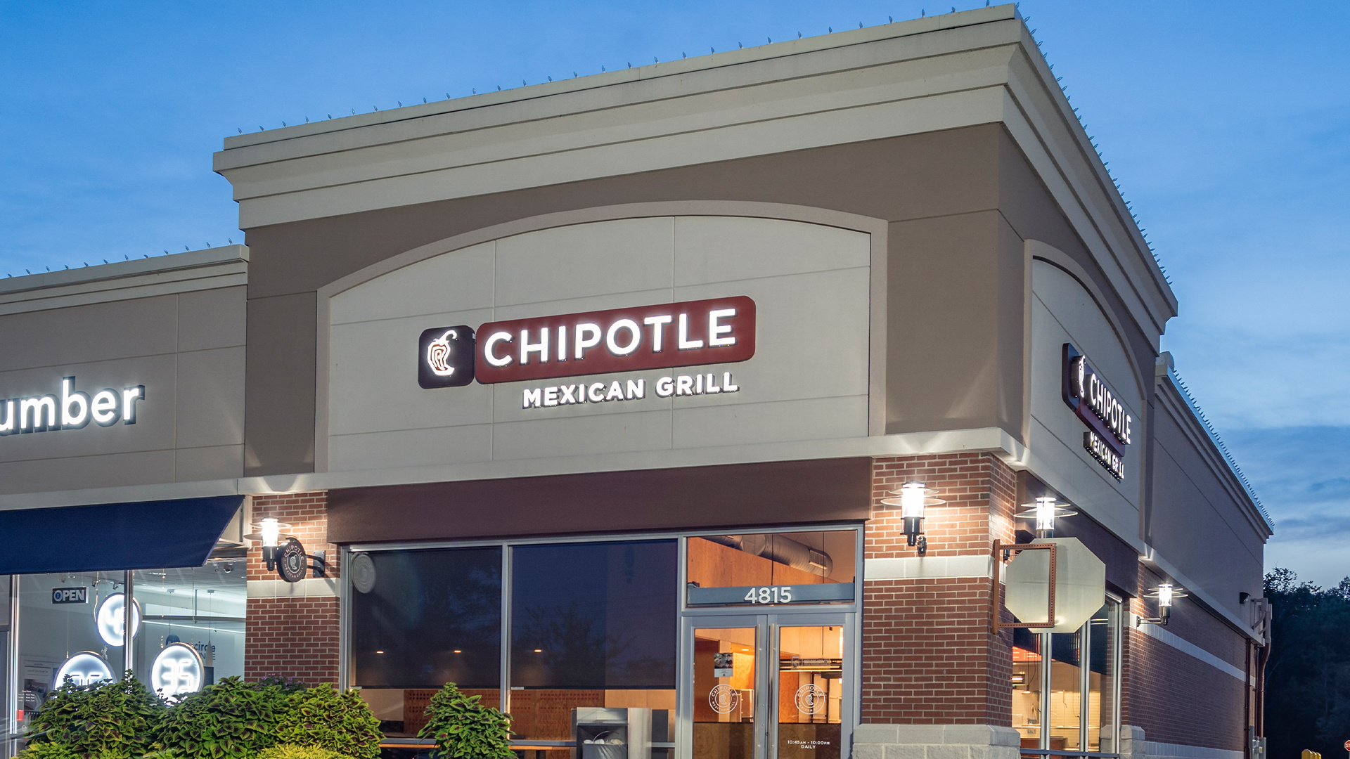 Free Chipotle meal, Dress code, Techno Trenz promotion, Special event, 1920x1080 Full HD Desktop