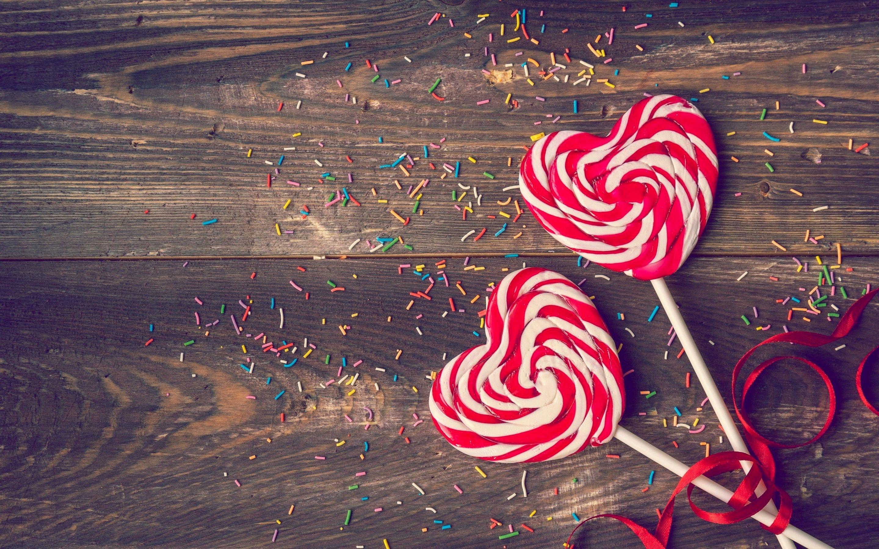 Adorable lollipop wallpapers, Cute and delightful, Fun and playful, Sweet candy inspiration, 2880x1800 HD Desktop