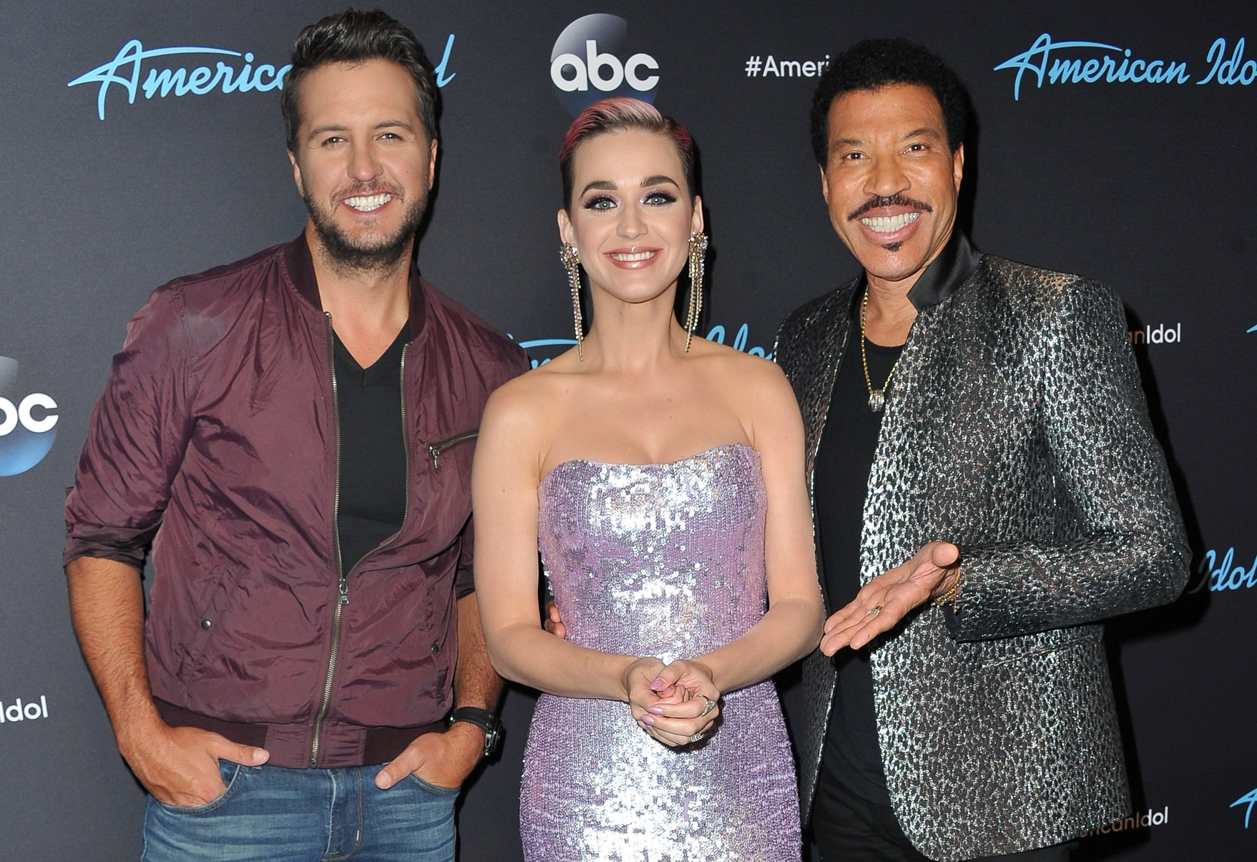 American Idol, Backgrounds, Posted by Zoey Thompson,, 2500x1720 HD Desktop