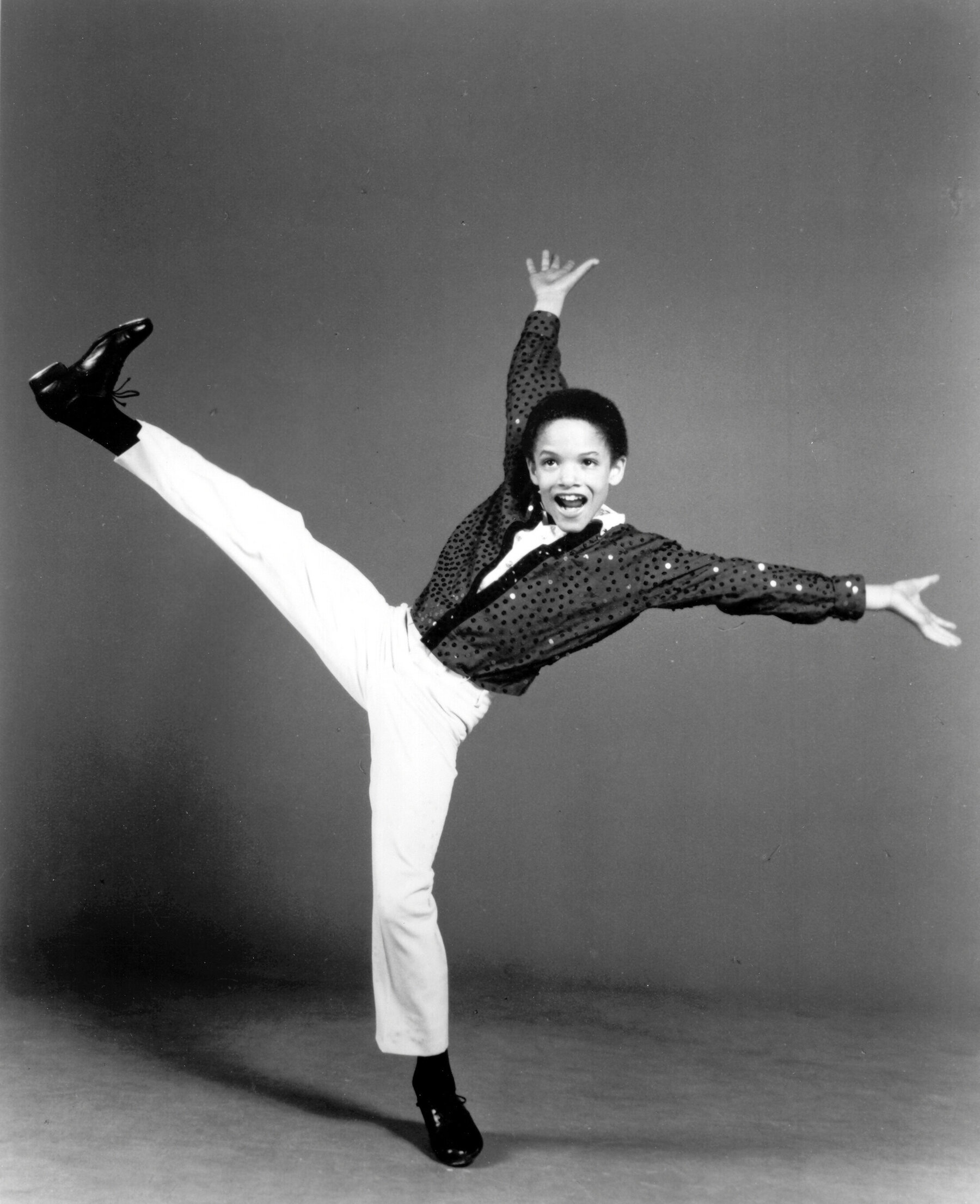 Tap dance, Acting kid, Singing kid, New York Times feature, 1800x2220 HD Phone