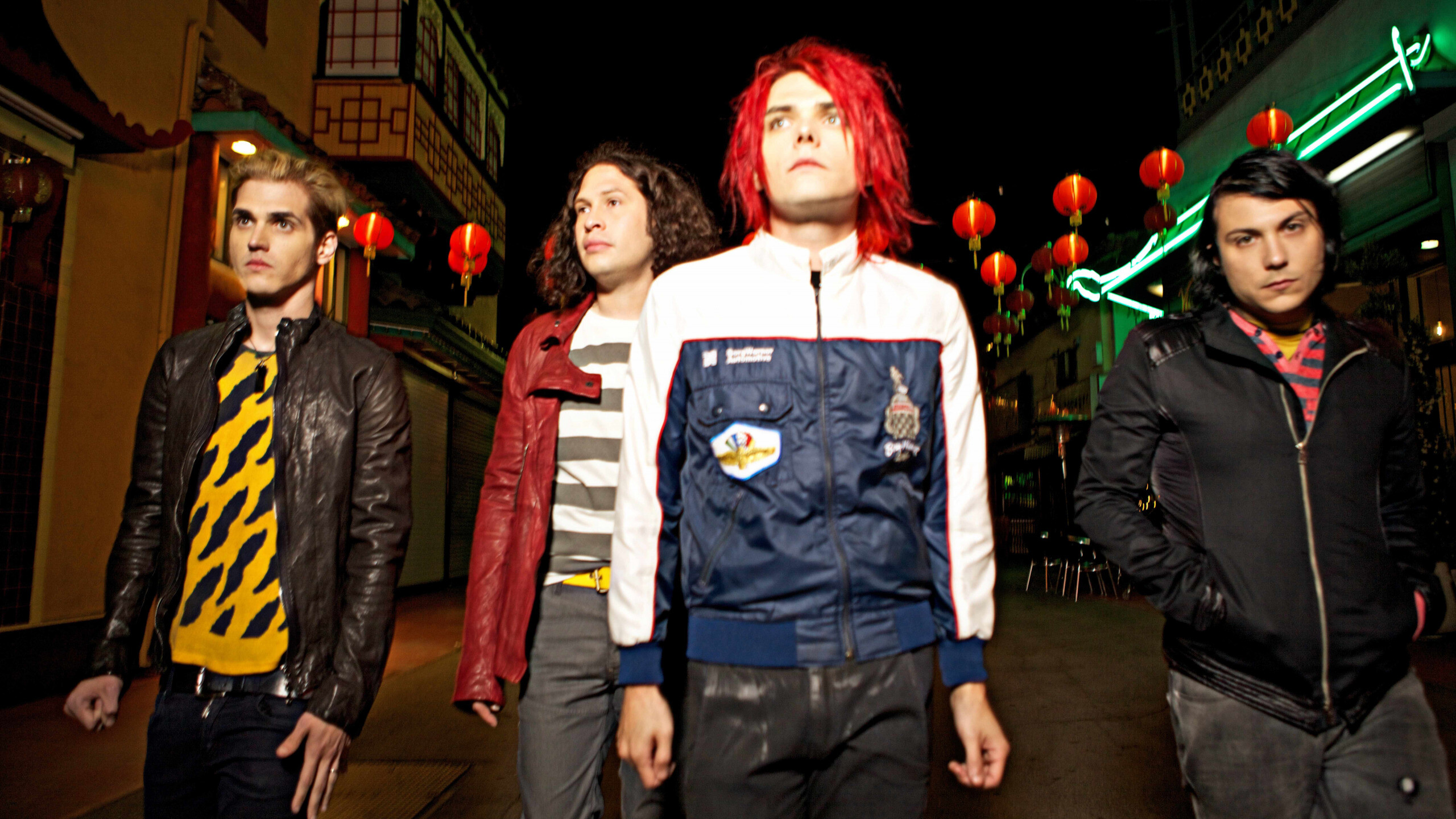 Download wallpaper, Gerard Way, Mikey Way, My Chemical Romance, Danger Days, 2560x1440 HD Desktop