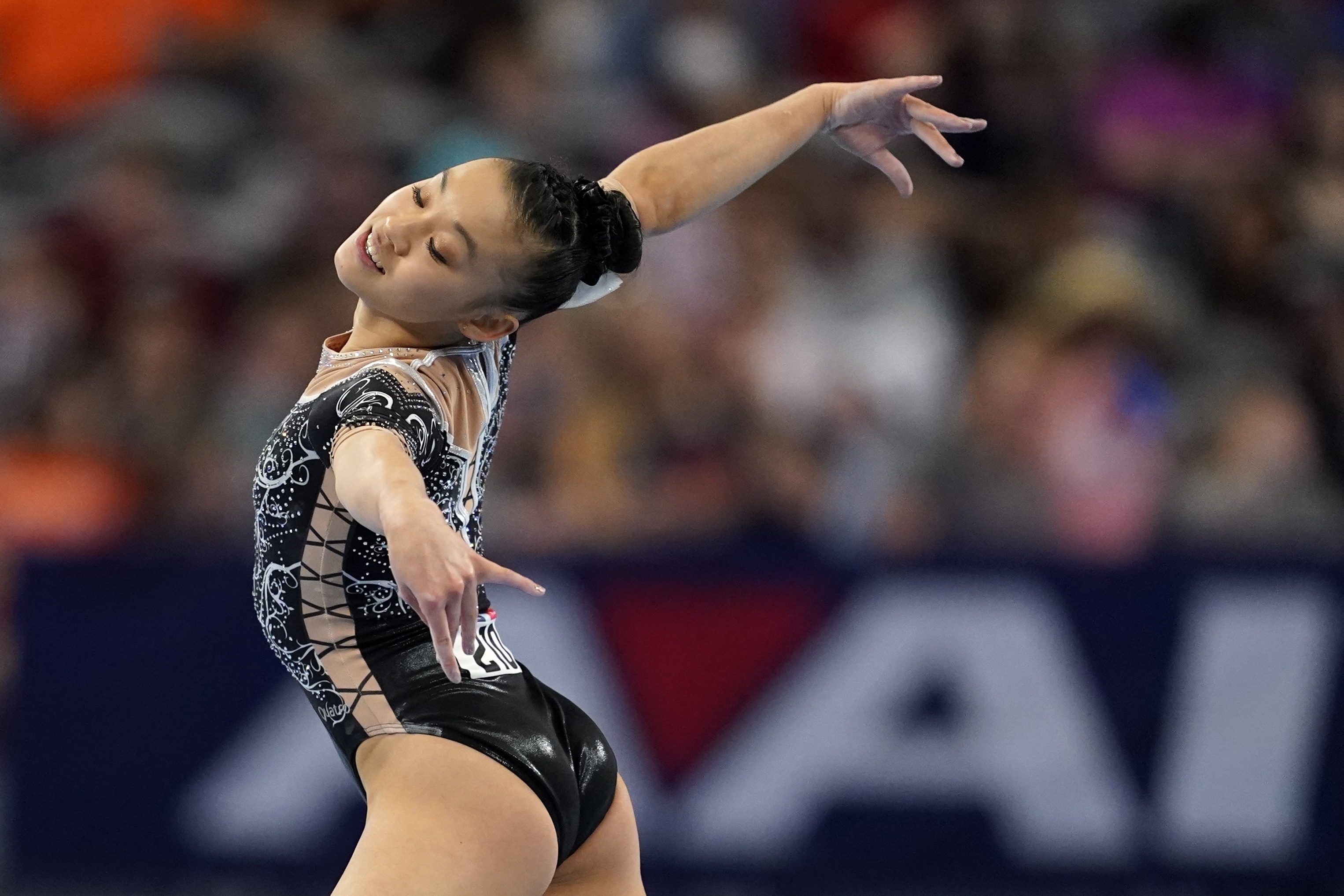 Leanne Wong, Simone Biles, US gymnastics title, Seven victories, 3060x2040 HD Desktop