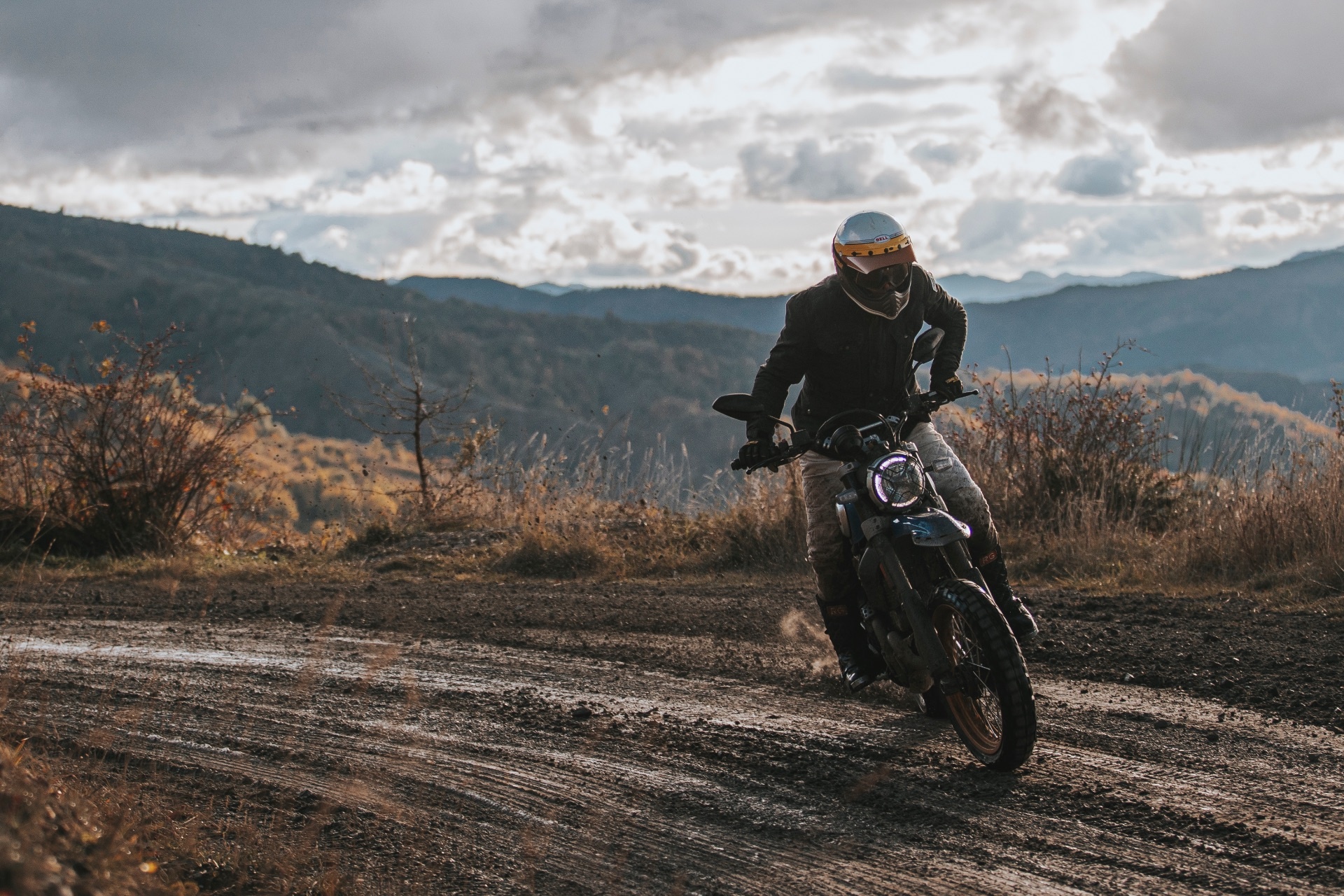 Ducati Scrambler Desert Sled, Off-road adventure, 2021 model, MotoChecker, 1920x1280 HD Desktop