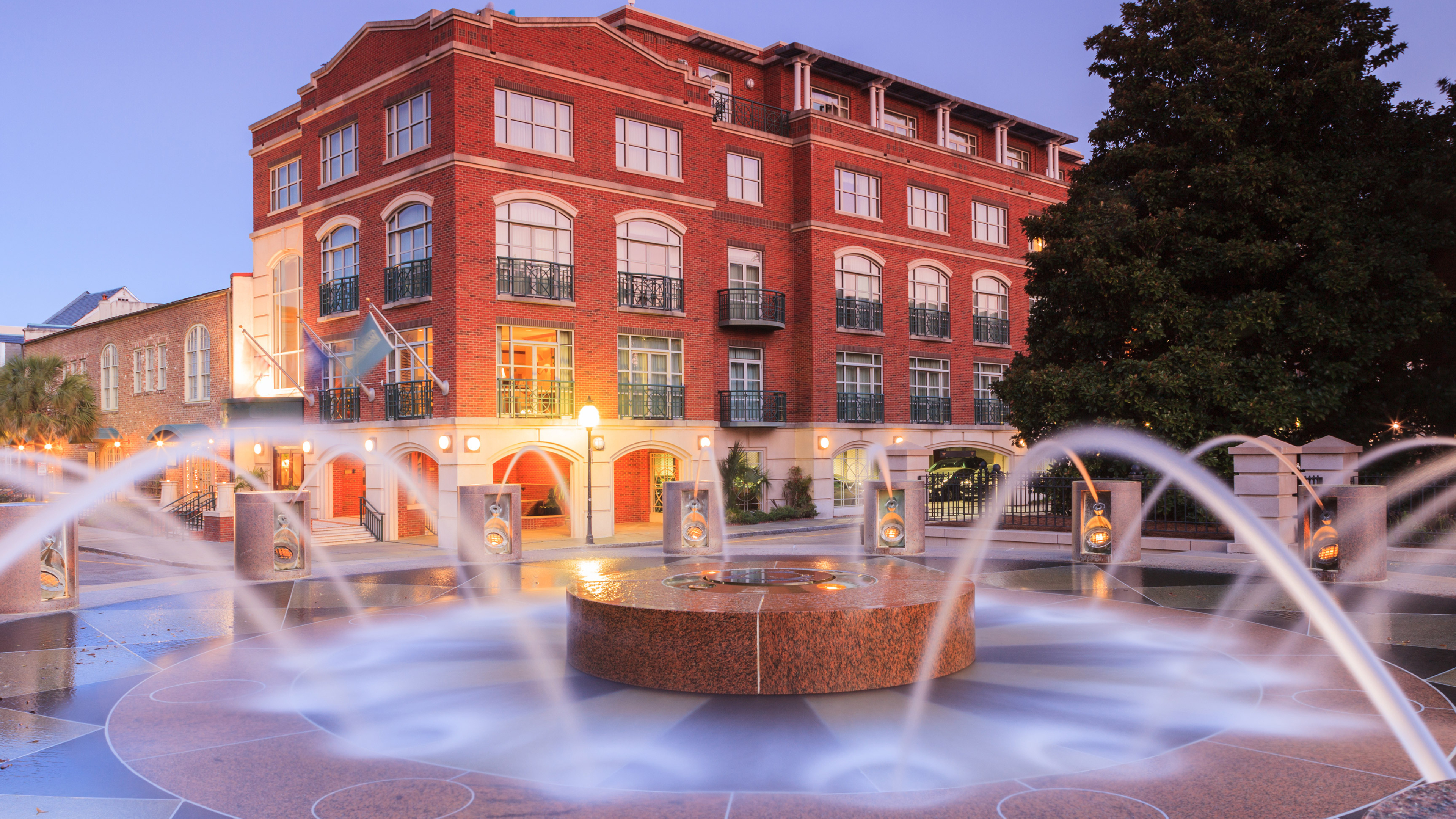 South Carolina, Charleston cityscape, Historic architecture, Coastal charm, 3840x2160 4K Desktop