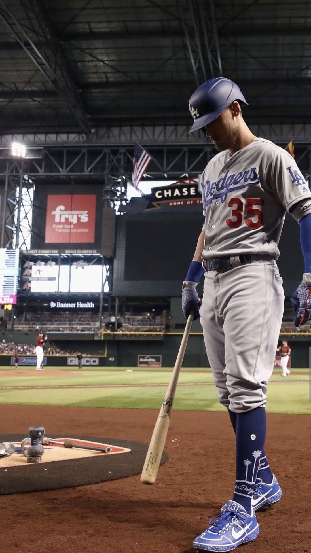 Cody Bellinger, Los Angeles Dodgers Wallpaper, 1080x1920 Full HD Phone