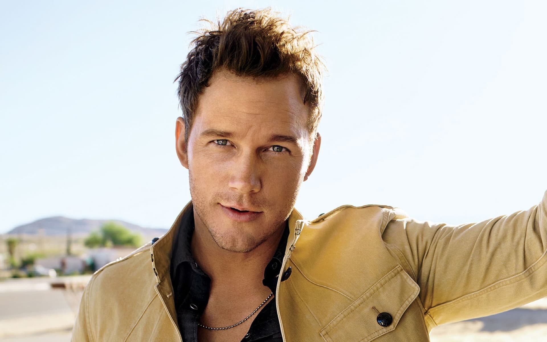 Chris Pratt, Movie star, Iconic roles, Versatile actor, 1920x1200 HD Desktop