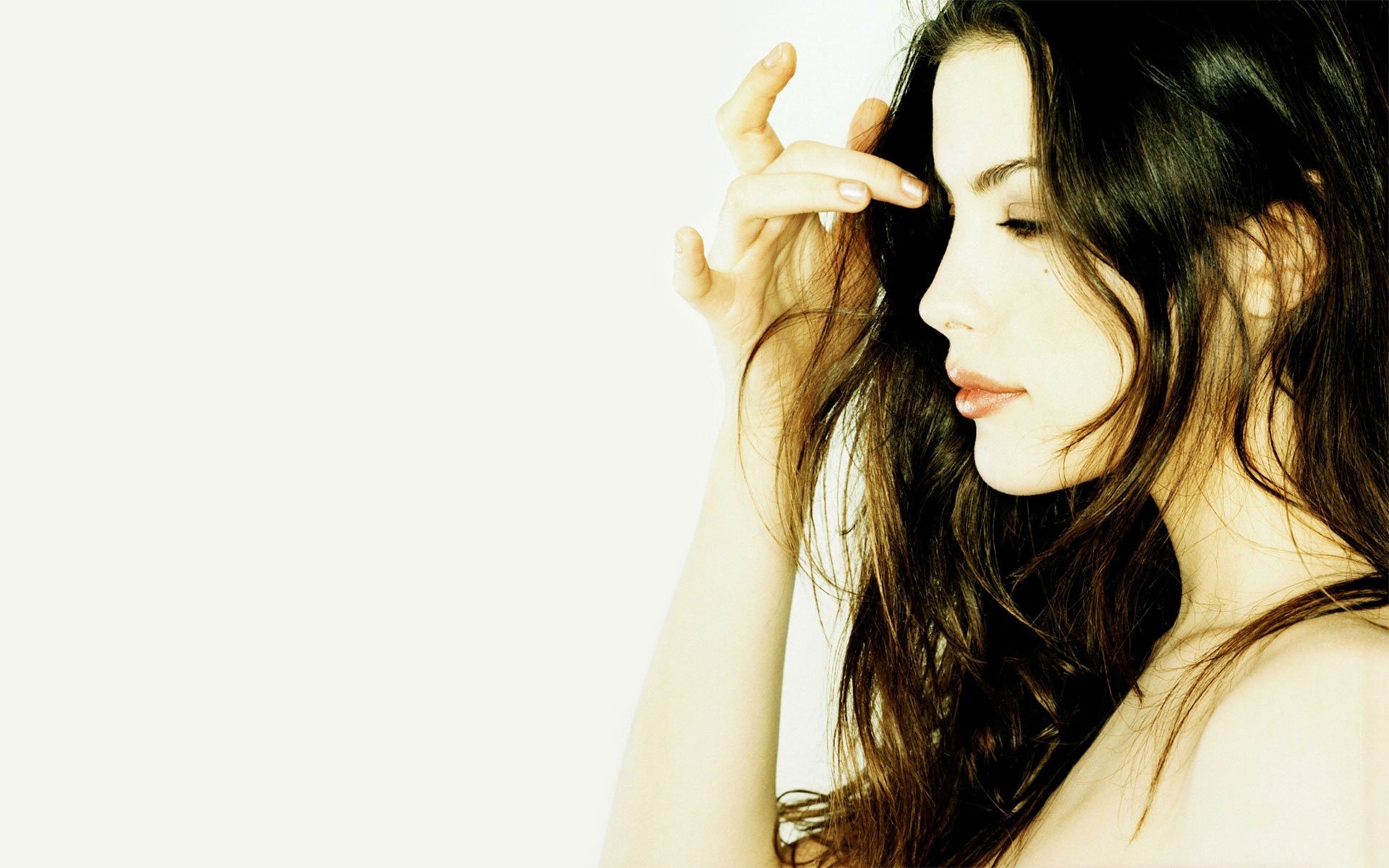 Liv Tyler, HD wallpapers, Captivating pictures, Hollywood beauty, 1920x1200 HD Desktop
