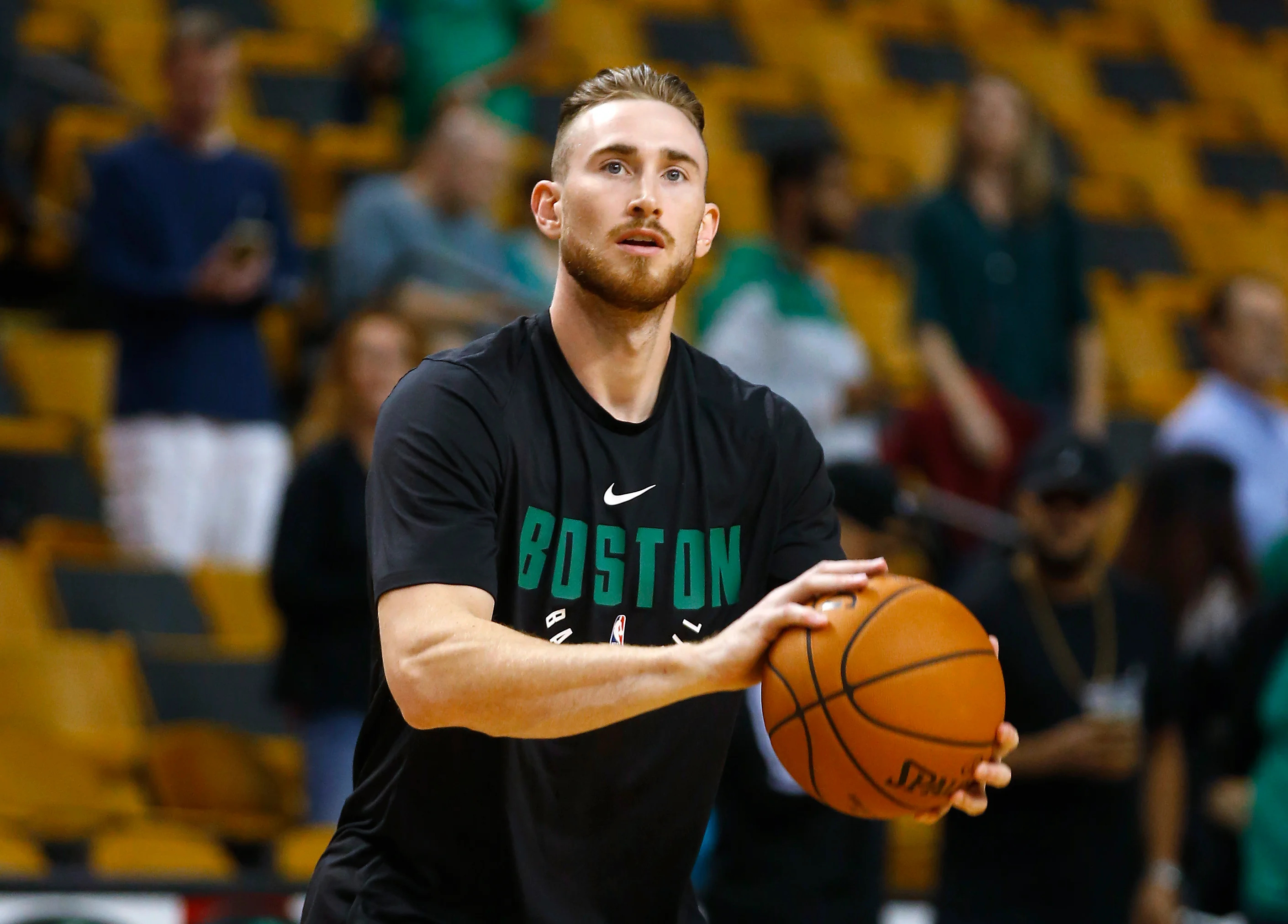 Gordon Hayward, Recovery process complication, 2820x2030 HD Desktop