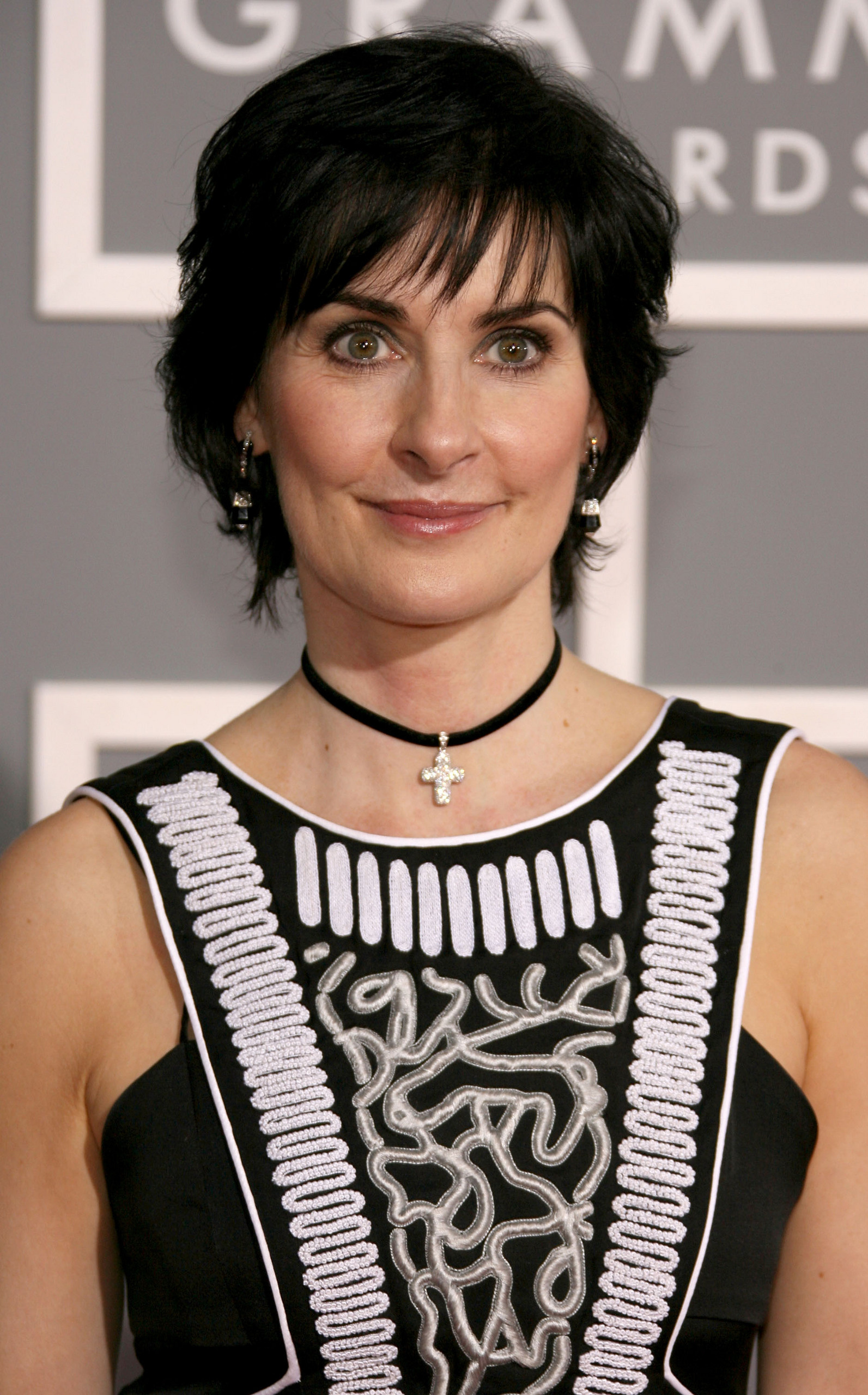 Enya Brennan, Grammy Awards, Photo, Fanpop, 1600x2560 HD Phone