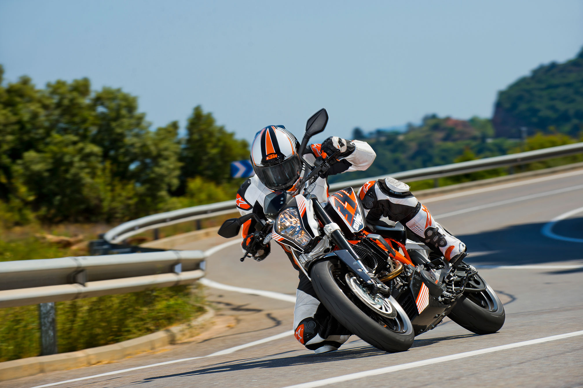 KTM 390 Duke, Auto powerhouse, ABS review, 2014 release, 2020x1340 HD Desktop