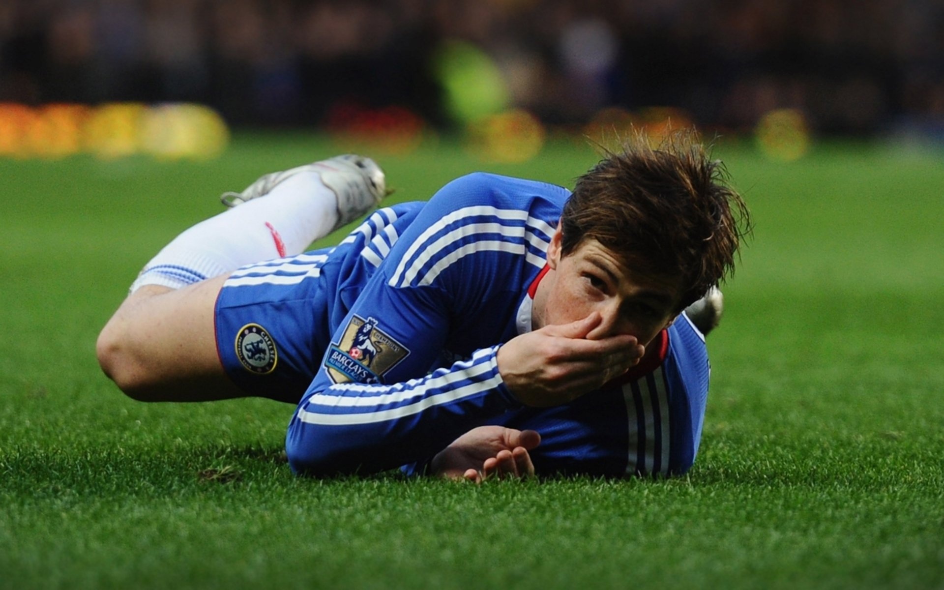Fernando Torres, Football prodigy, Dramatic background, Sporting hero, 1920x1200 HD Desktop