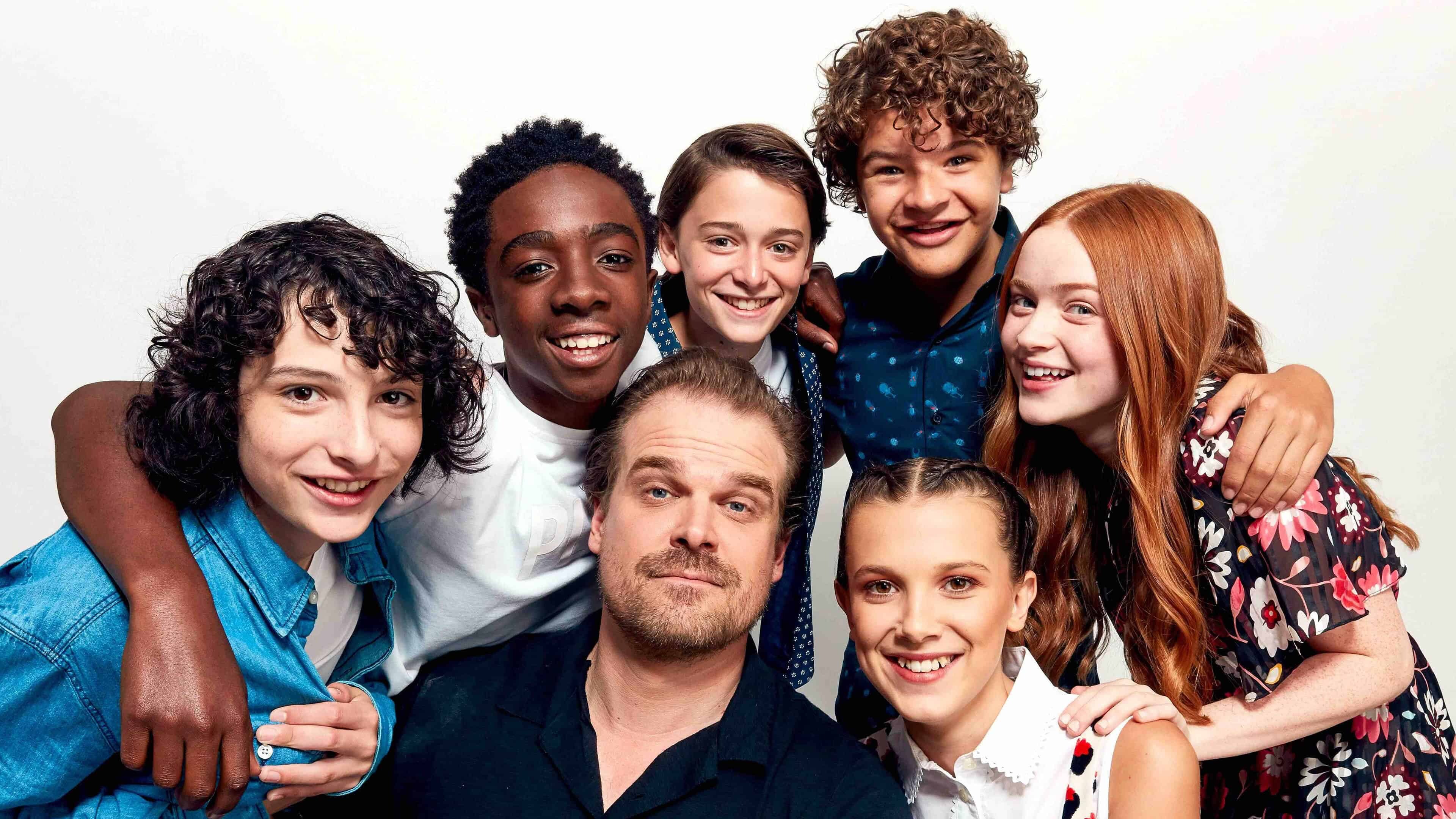 Stranger Things cast, UHD 4K wallpaper, Ensemble cast, Character lineup, 3840x2160 4K Desktop
