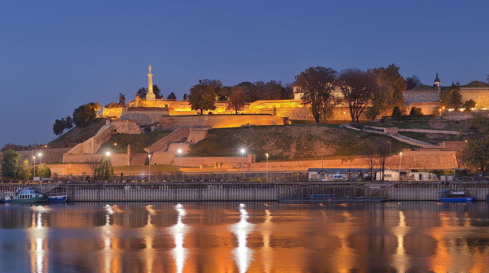 Belgrade, City wallpaper, Michelle Simpson, 1940x1090 HD Desktop