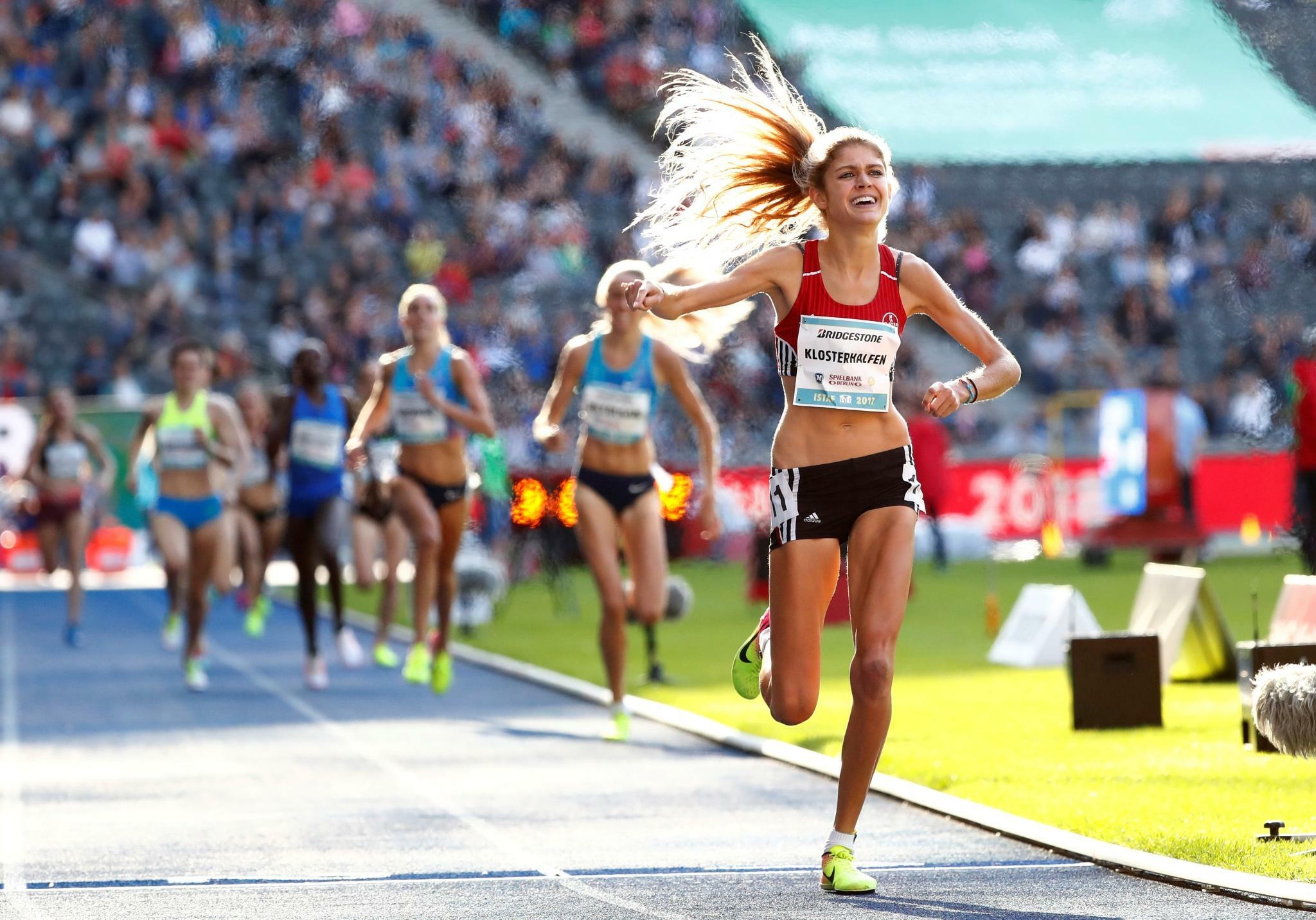 Konstanze Klosterhalfen, Berlin finals, Exceptional performance, Sport Tagesspiegel coverage, 2050x1440 HD Desktop