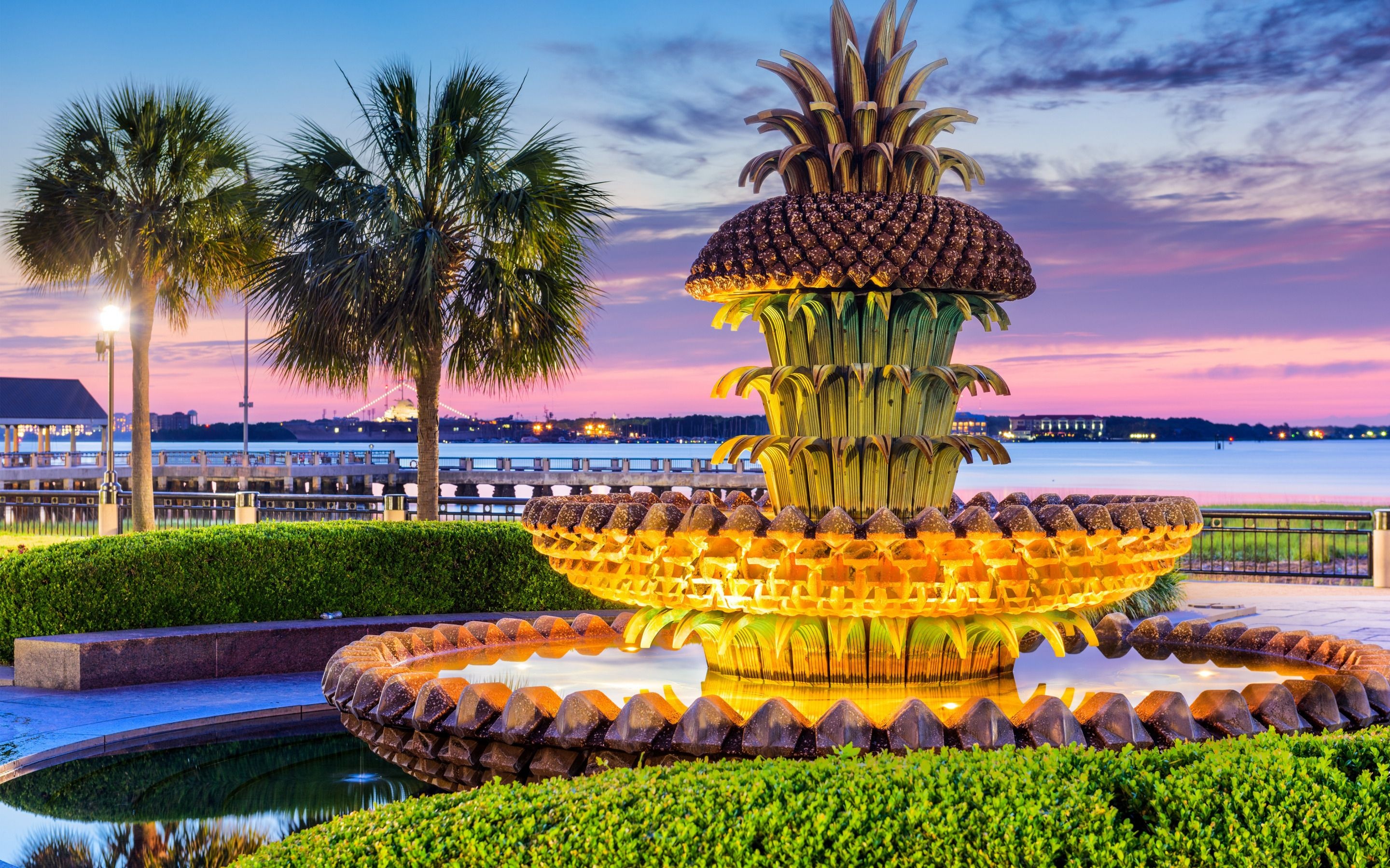 South Carolina, Charleston cityscape, Vibrant colors, Local culture, 2880x1800 HD Desktop