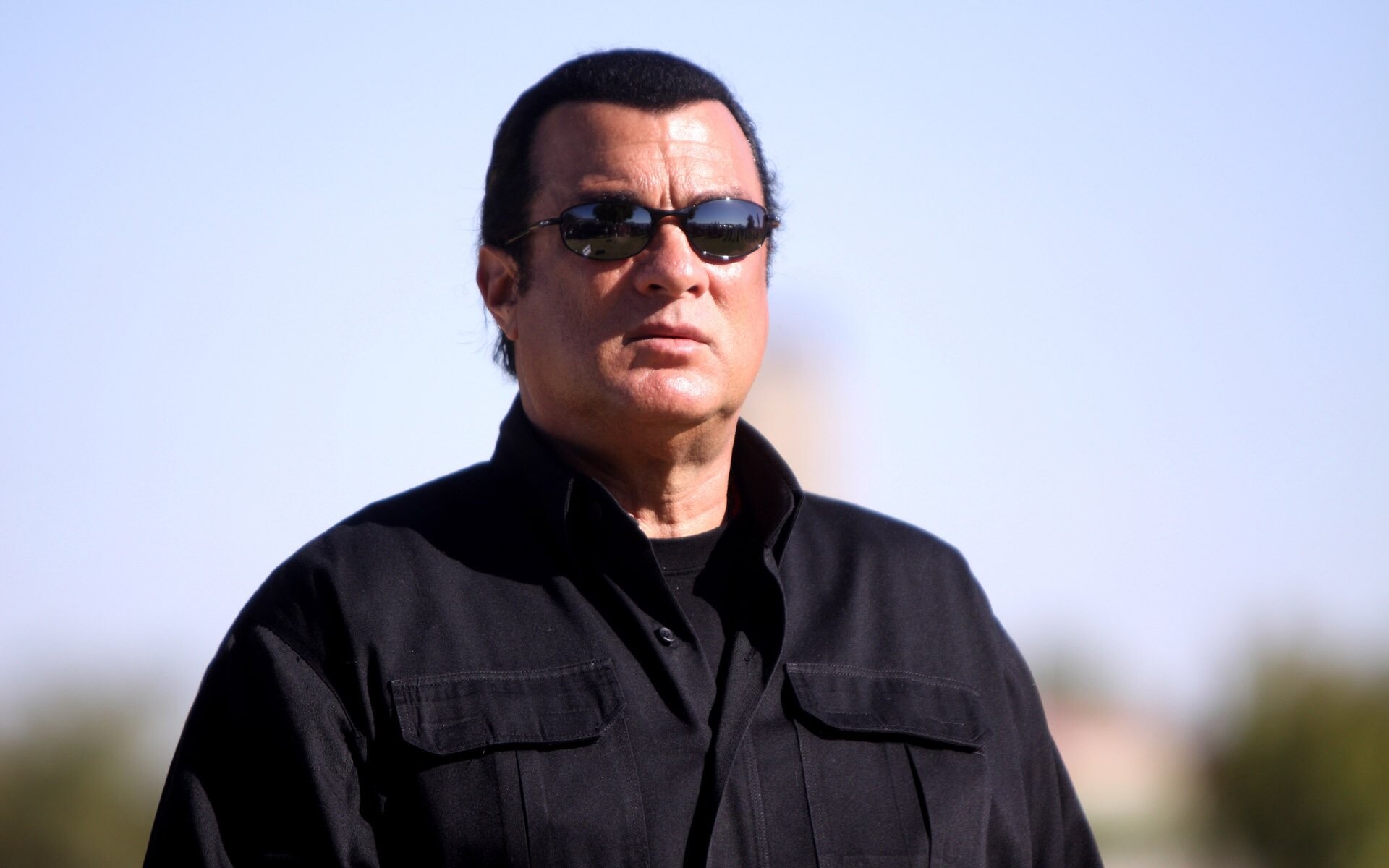 Steven Seagal, Crypto world entry, Punching his way, New venture, 1920x1200 HD Desktop