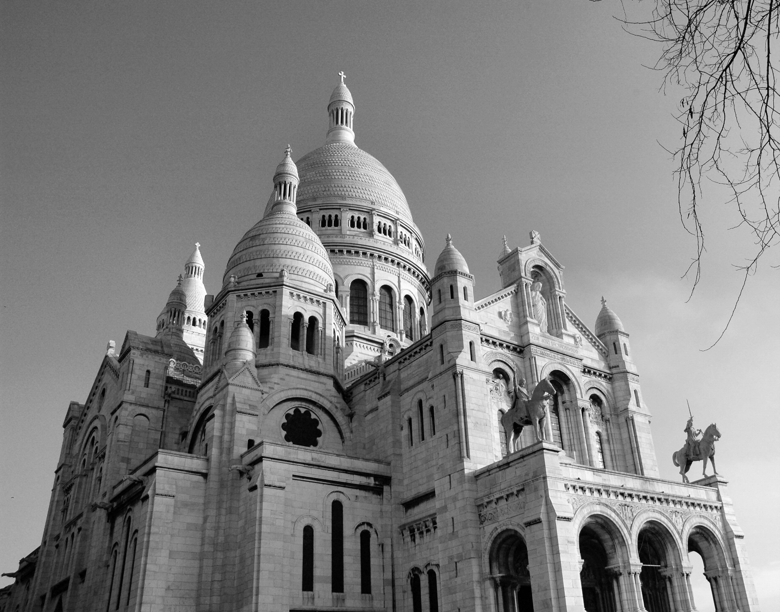 Sacred Heart Basilica, Paris Travels, High definition, Wallpaper background, 2540x2000 HD Desktop