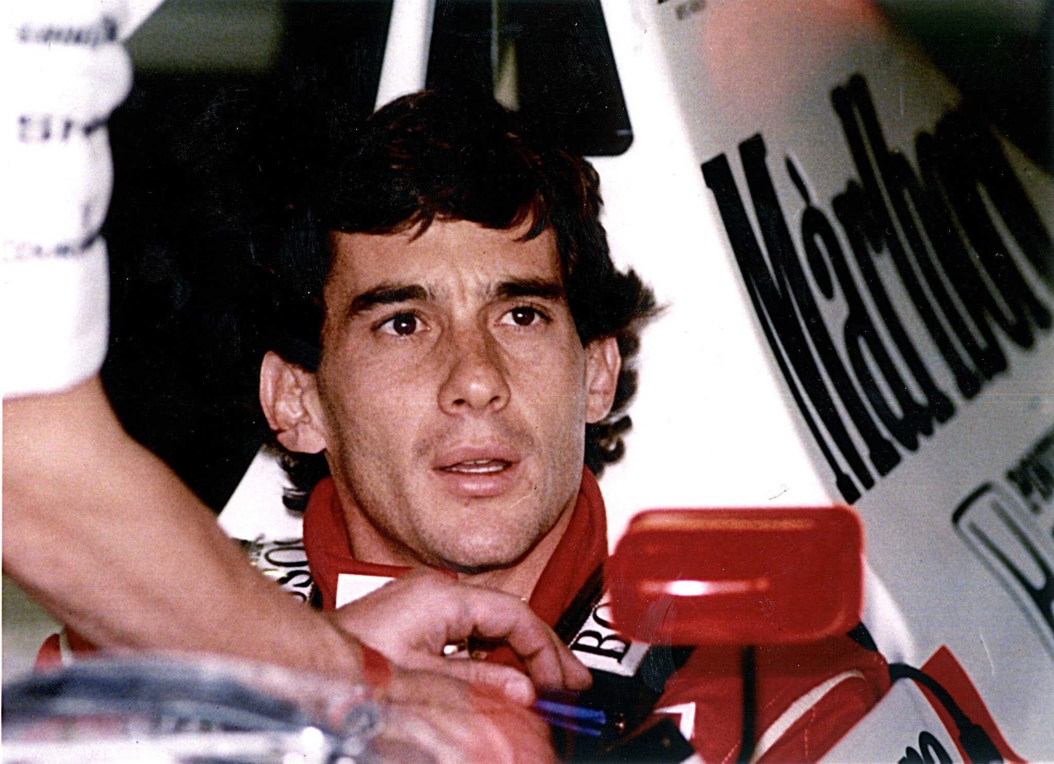Ayrton Senna, McLaren Formula One cockpit, Marlboro McLaren race car, HD Desktop wallpaper