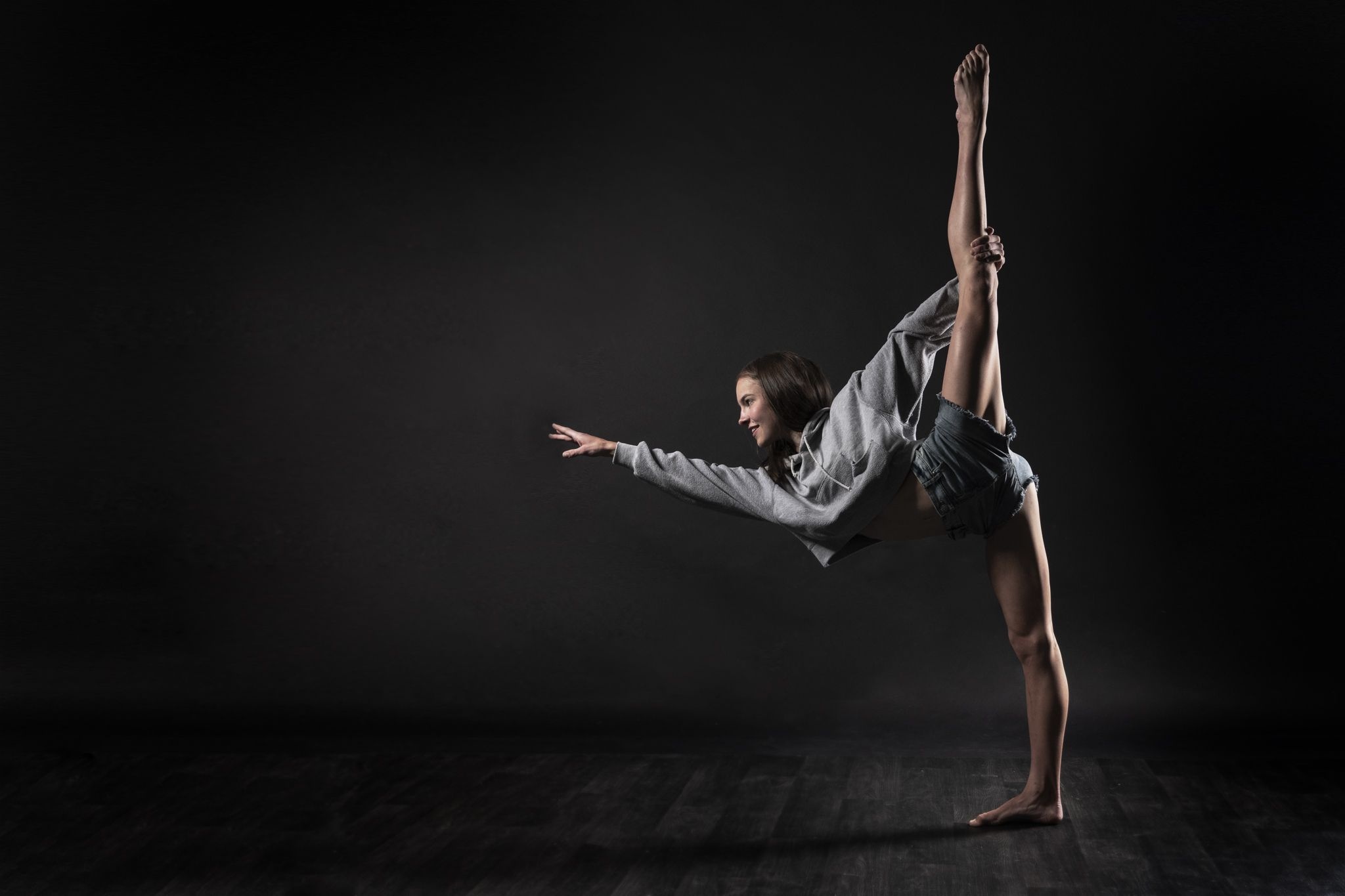 Photography and dance, Artistic captures, Enigmatic poses, Visual storytelling, 2050x1370 HD Desktop