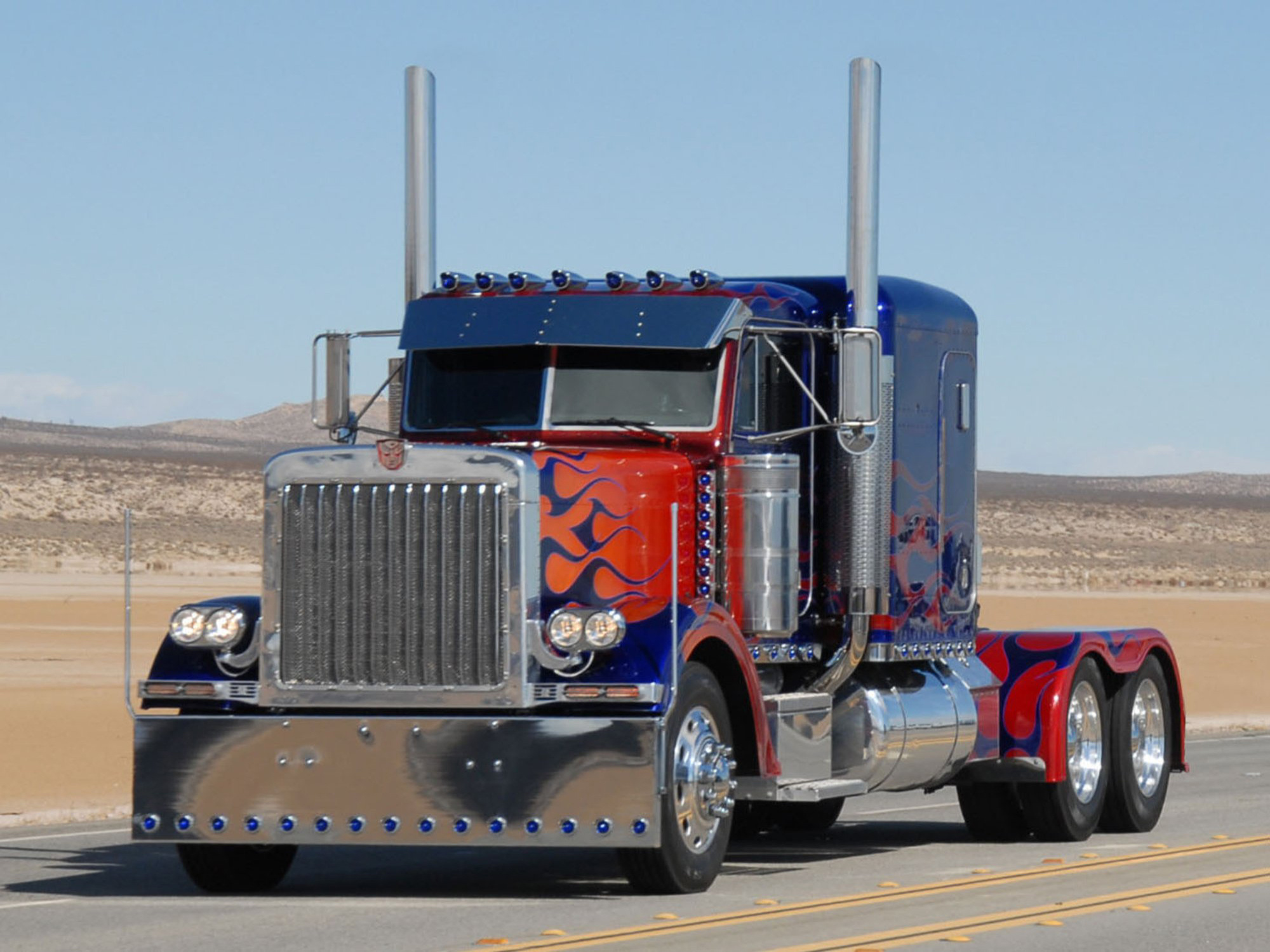 Optimus Prime, Wikimedia Commons, Transformers character, Prime, 2000x1500 HD Desktop