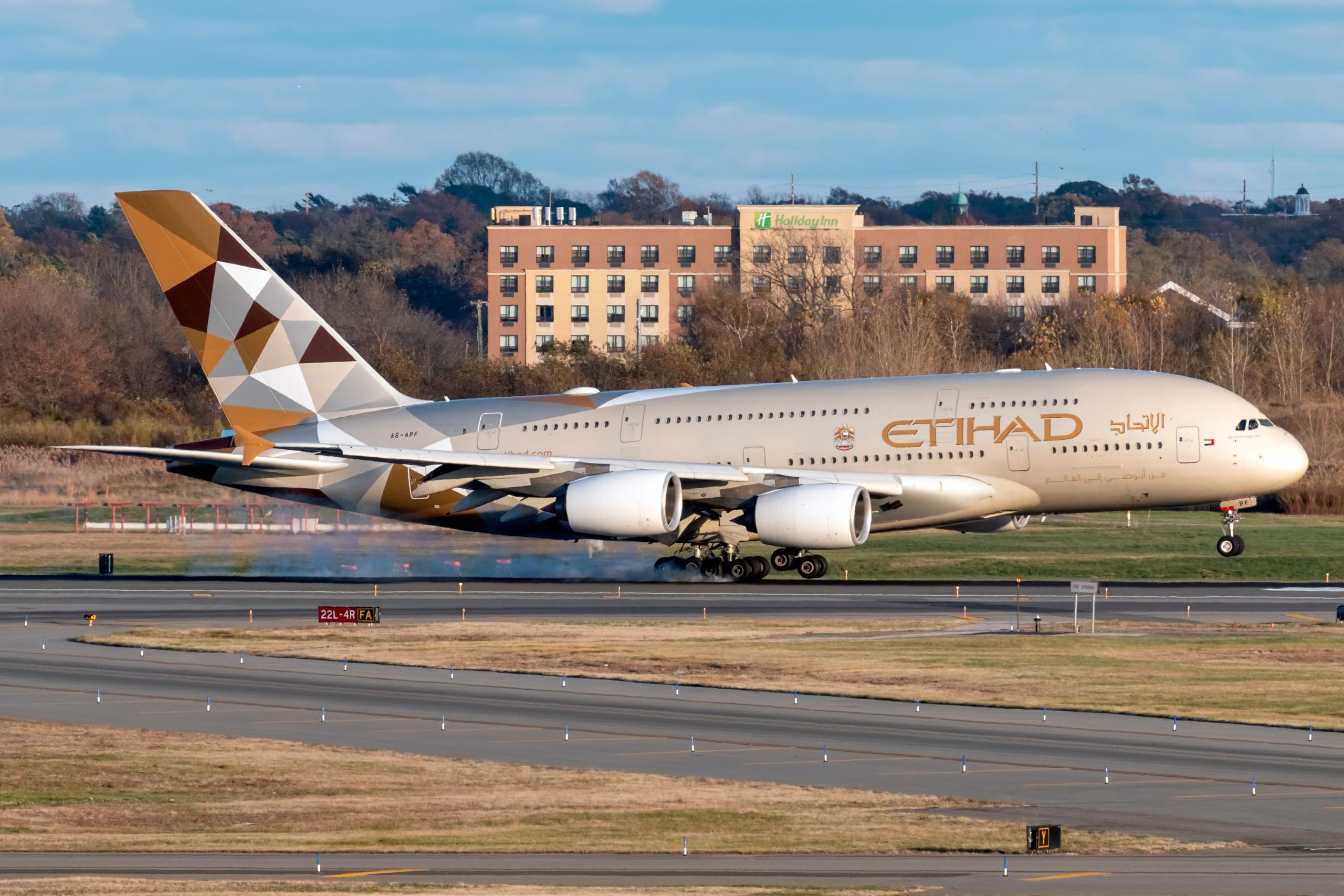 Etihad Airways, Abu Dhabi, World history, Airline's growth, 2560x1710 HD Desktop