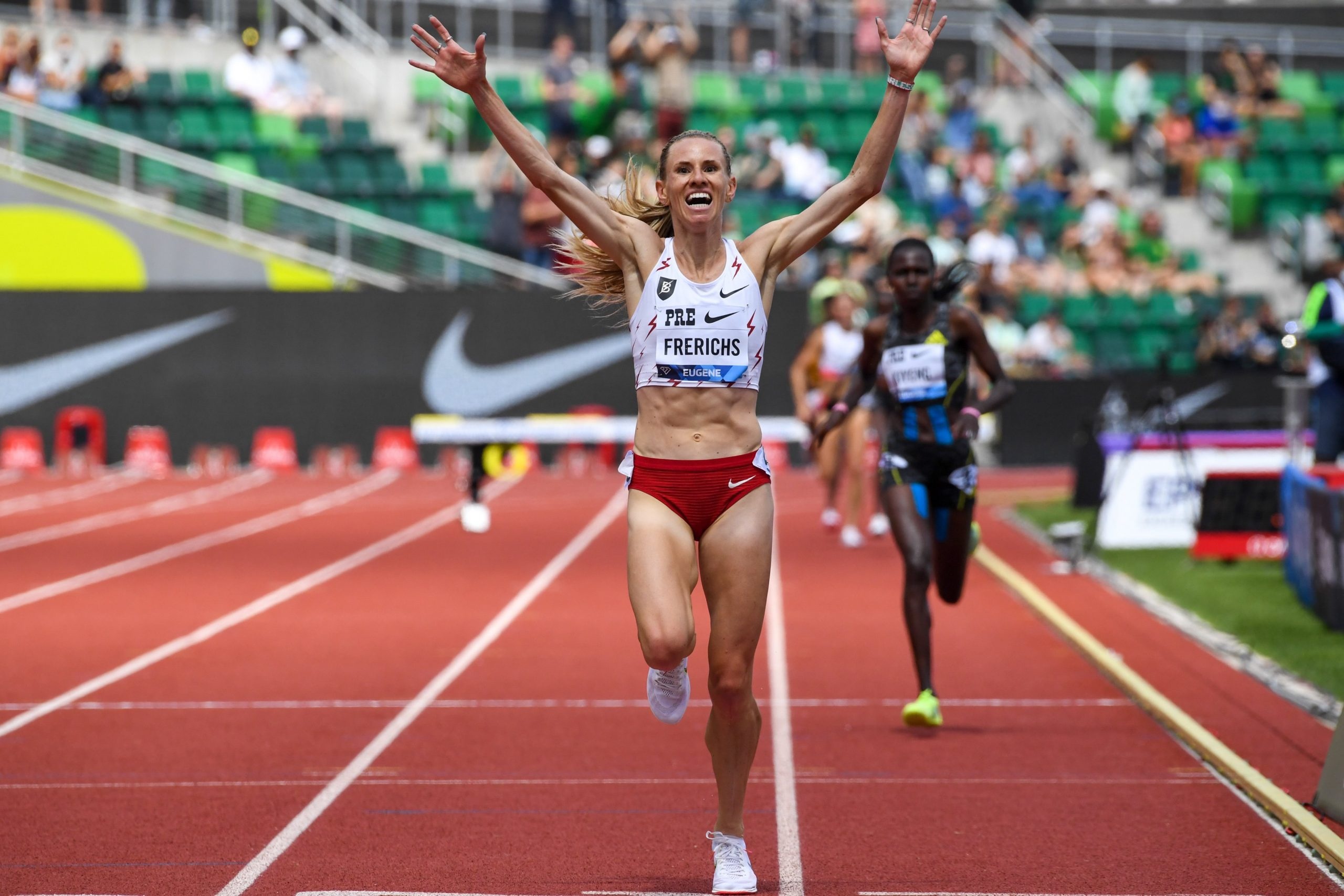 Courtney Frerichs, Sub-9 finish, American record, Steeplechase achievement, 2560x1710 HD Desktop