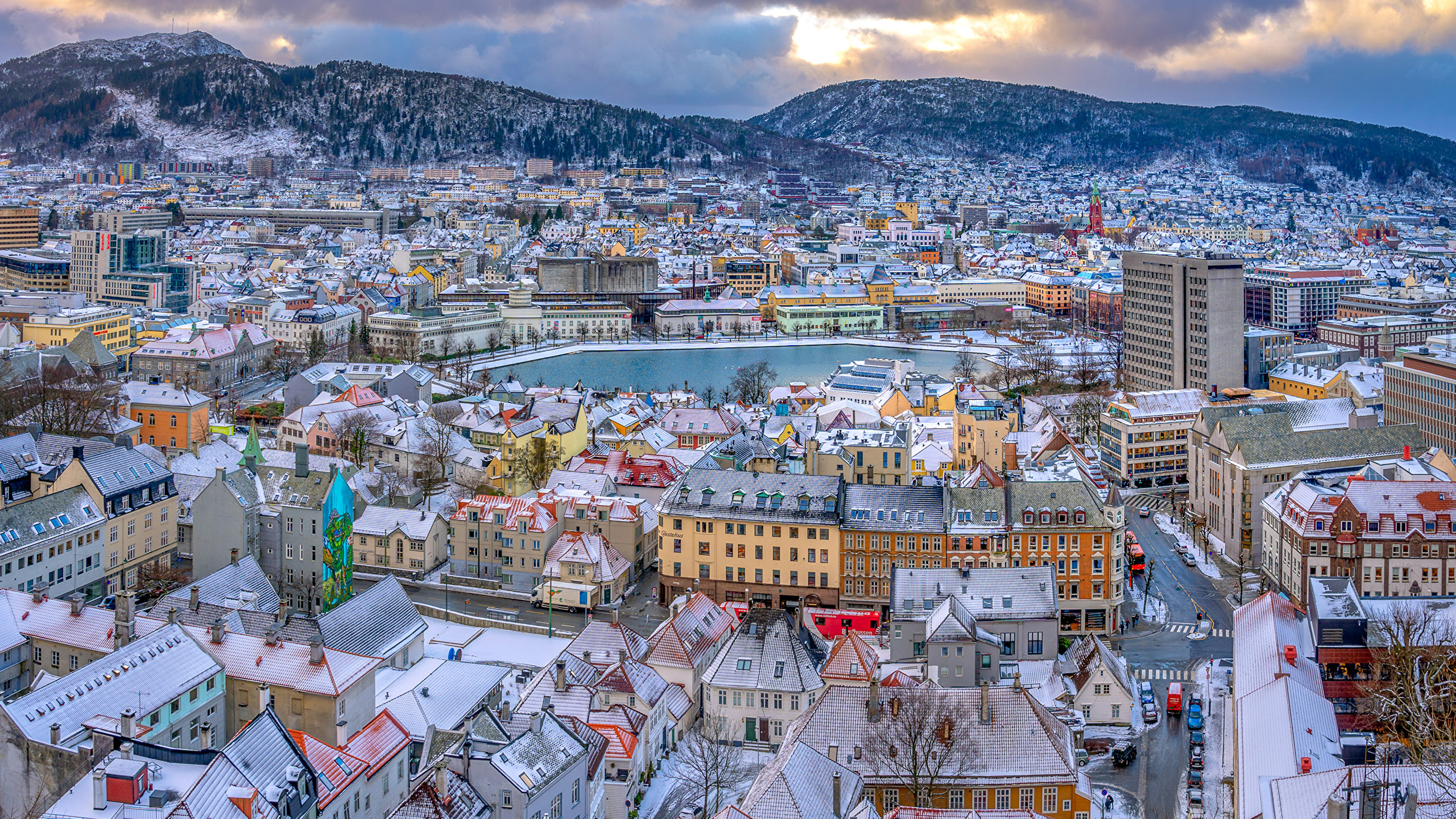 Oslo travels, Norway houses, Mountains Oslo roof, Travels, 2560x1440 HD Desktop