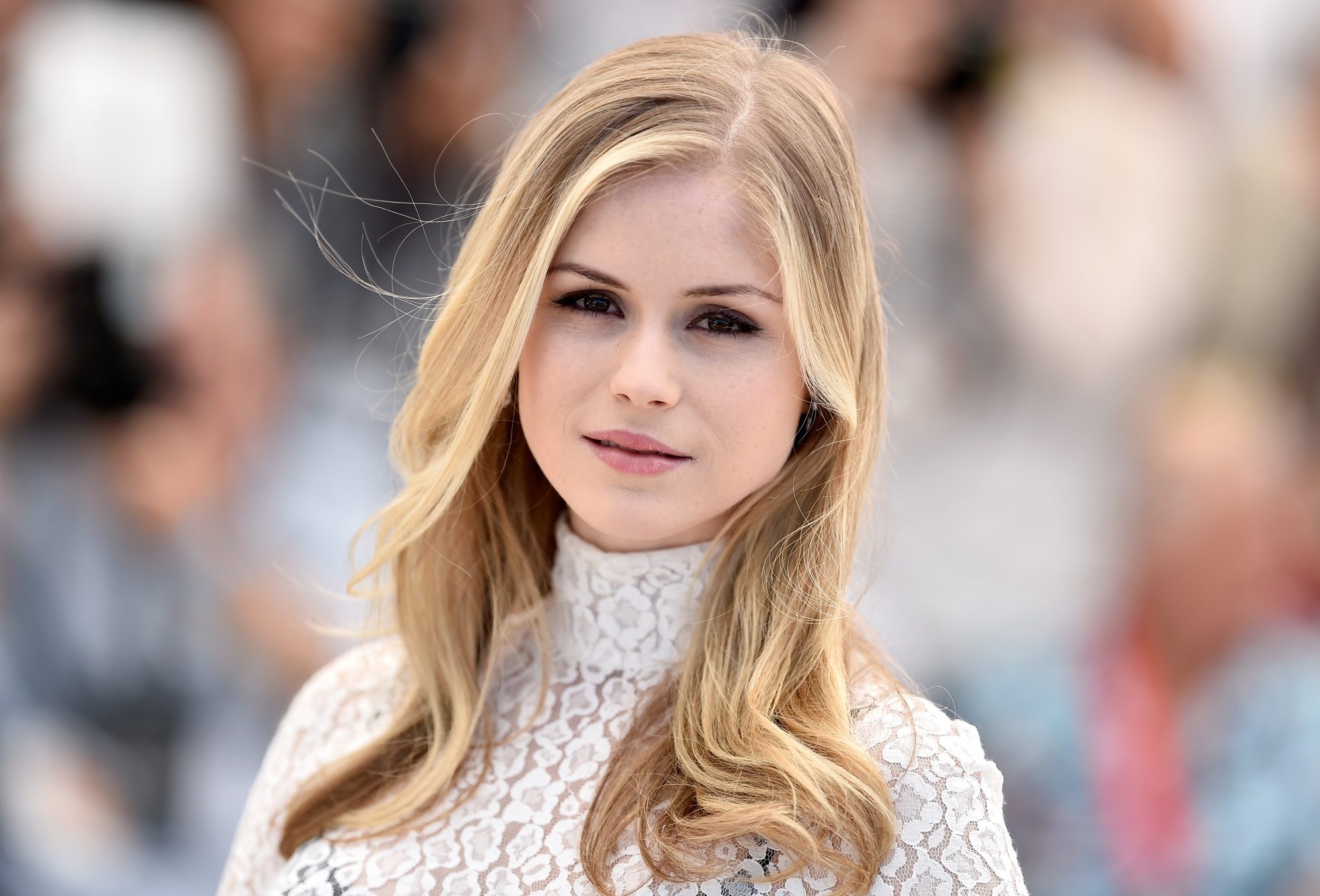 69th annual Cannes Film Festival, Erin Moriarty Wallpaper, 2000x1360 HD Desktop