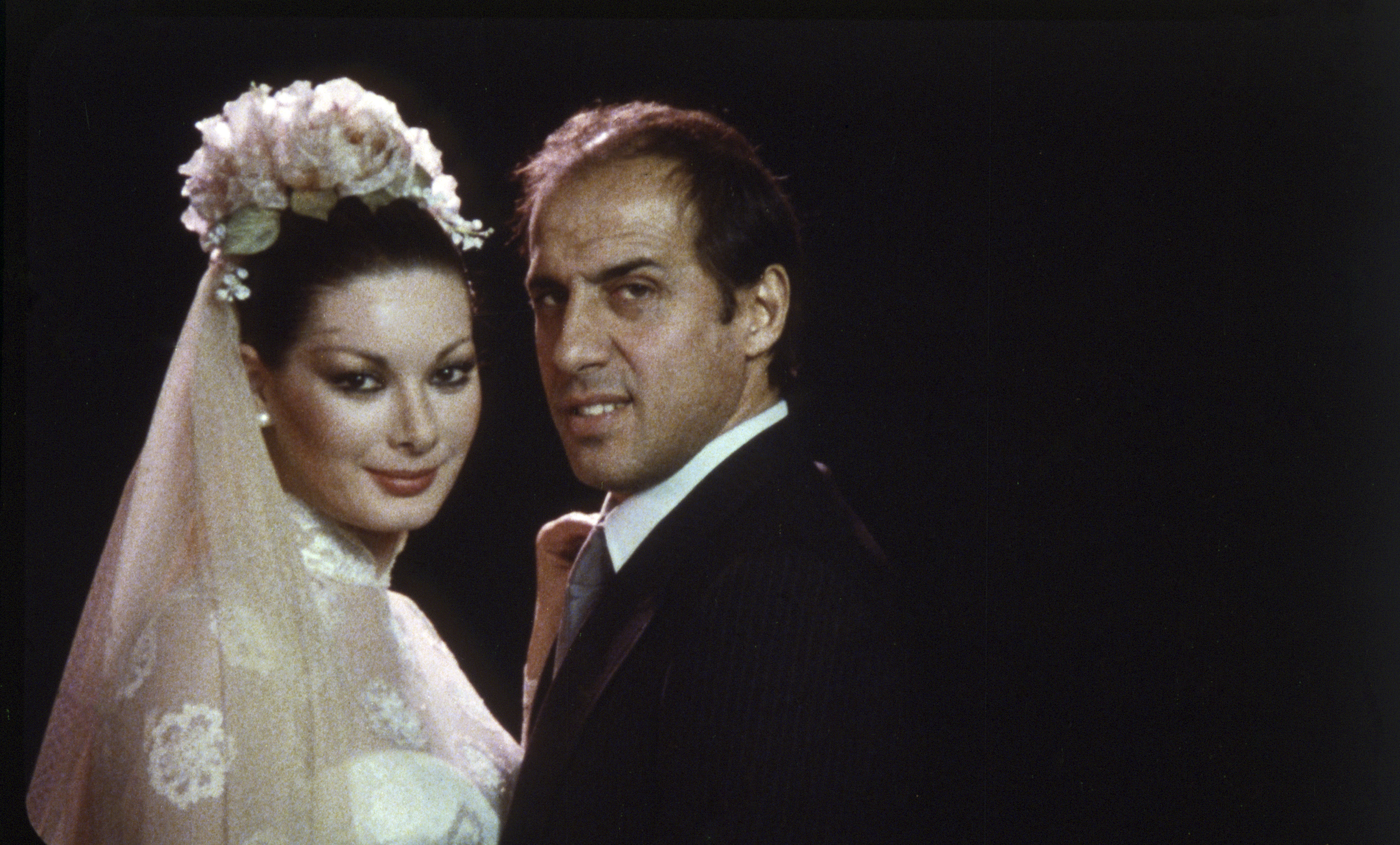 Adriano Celentano, Marrying Edwige Fenech, Memorable moments, Romantic union, 3460x2090 HD Desktop