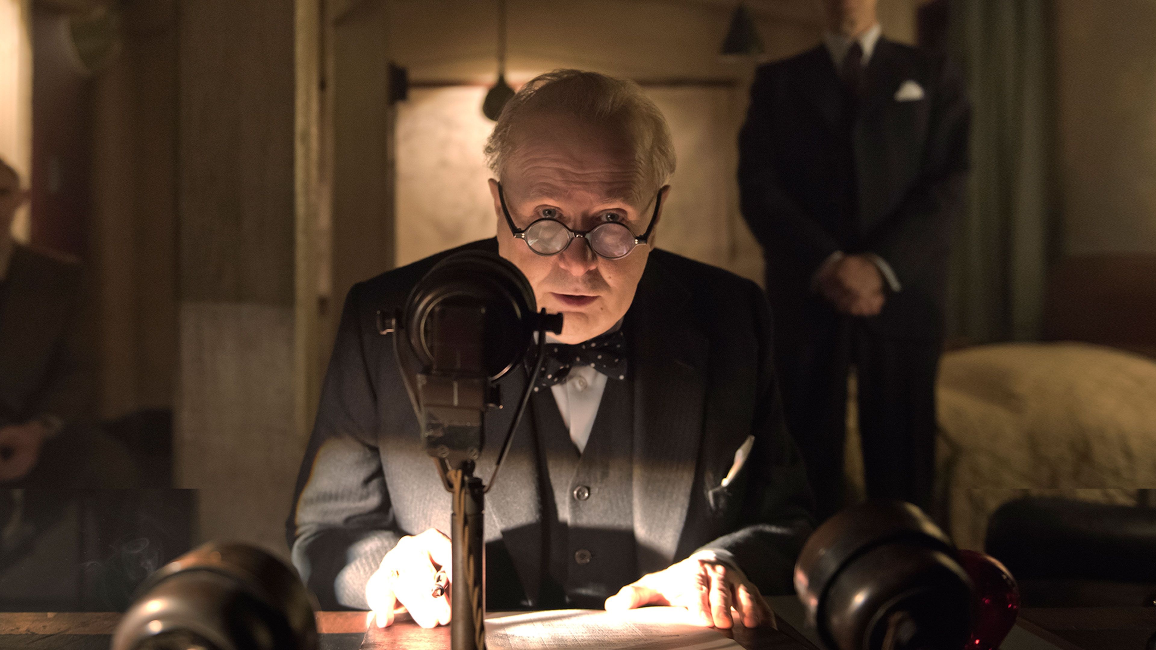 Darkest Hour, Inspiring performances, Gripping historical drama, Transformational journey, 3840x2160 4K Desktop