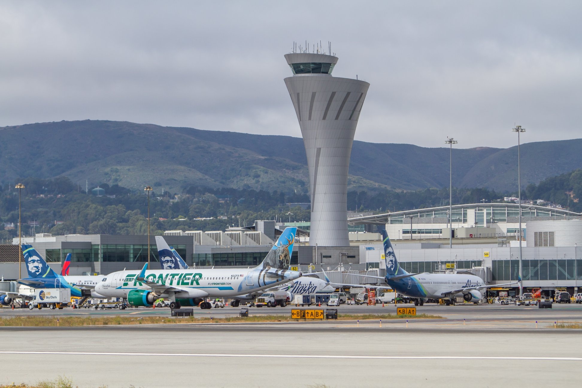 San Francisco International Airport, SFO airport guide, 1950x1300 HD Desktop