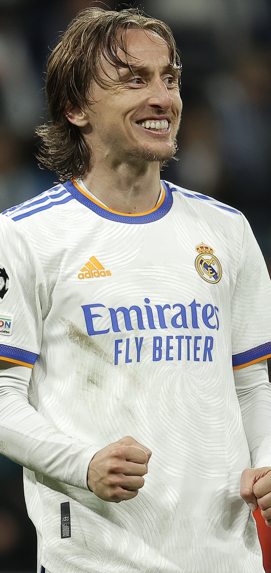 Luka Modric, Real Madrid home kit, Clenched fist celebration, HD Phone wallpaper
