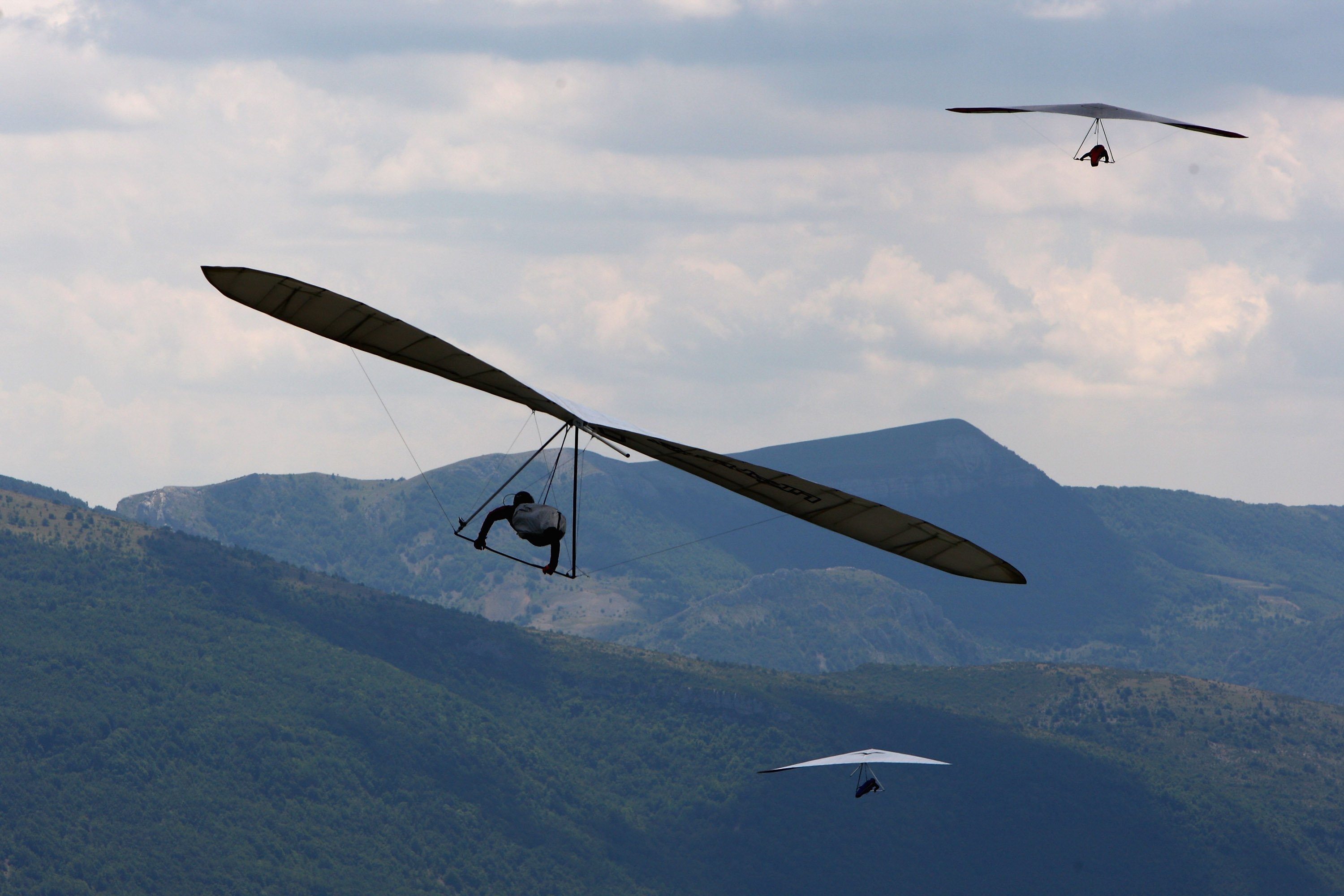 Extreme sport glider, Flight thrill, Hang gliding wallpaper, Sports thrill, 3000x2000 HD Desktop