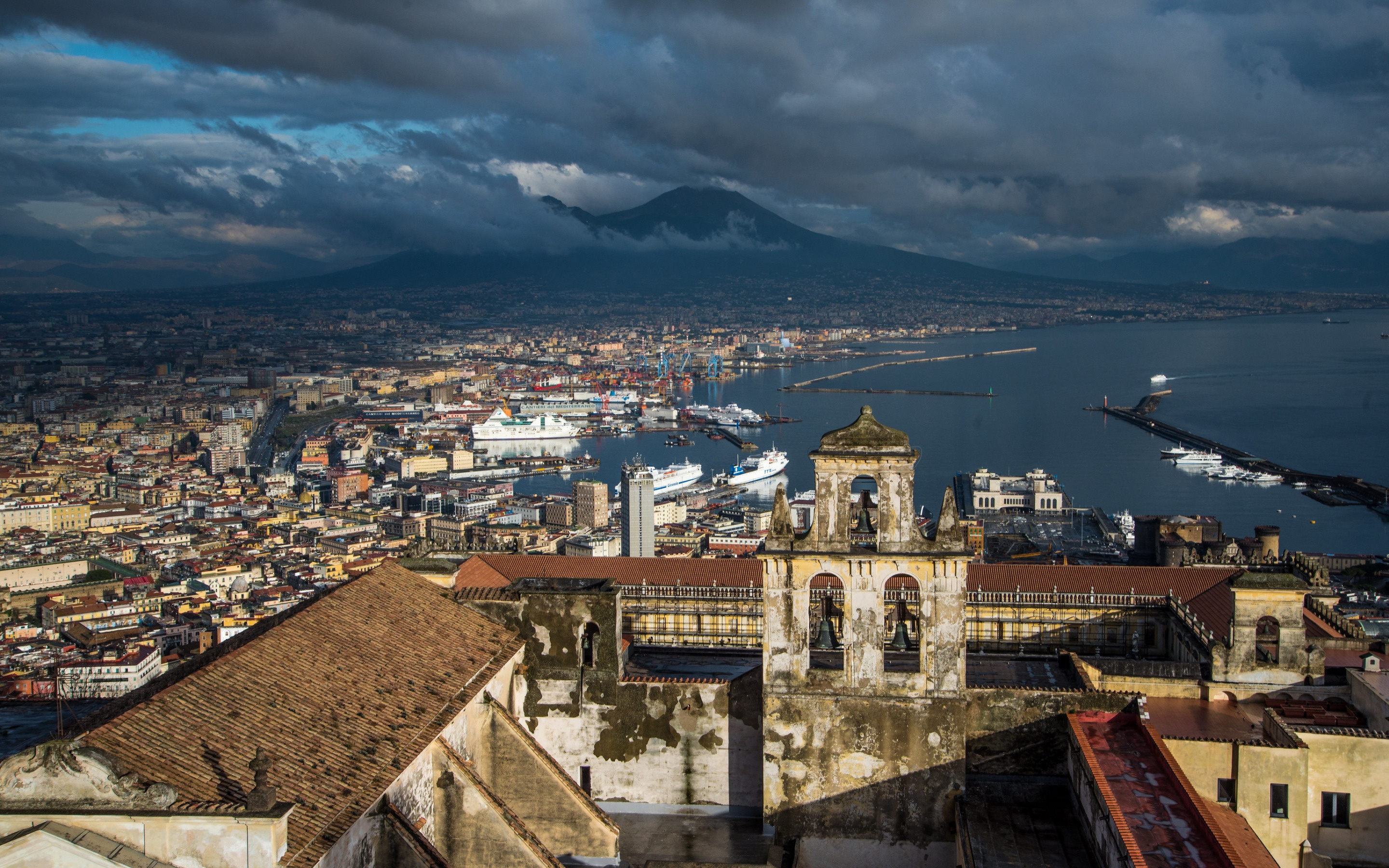 Mount Vesuvius Naples, Mergellina port, Evening sunset, Mediterranean Sea, 2880x1800 HD Desktop