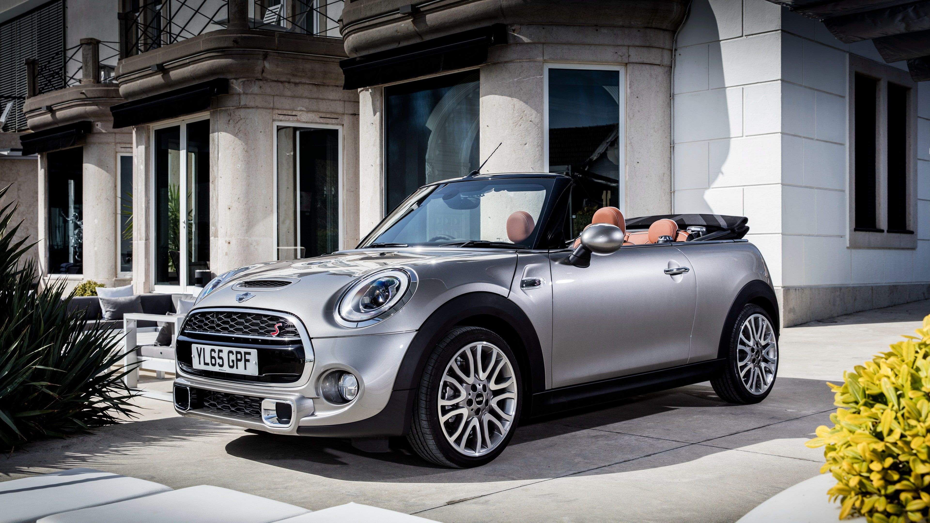 MINI Convertible, Silver beauty, Iconic design, Convertible brilliance, 3840x2160 4K Desktop