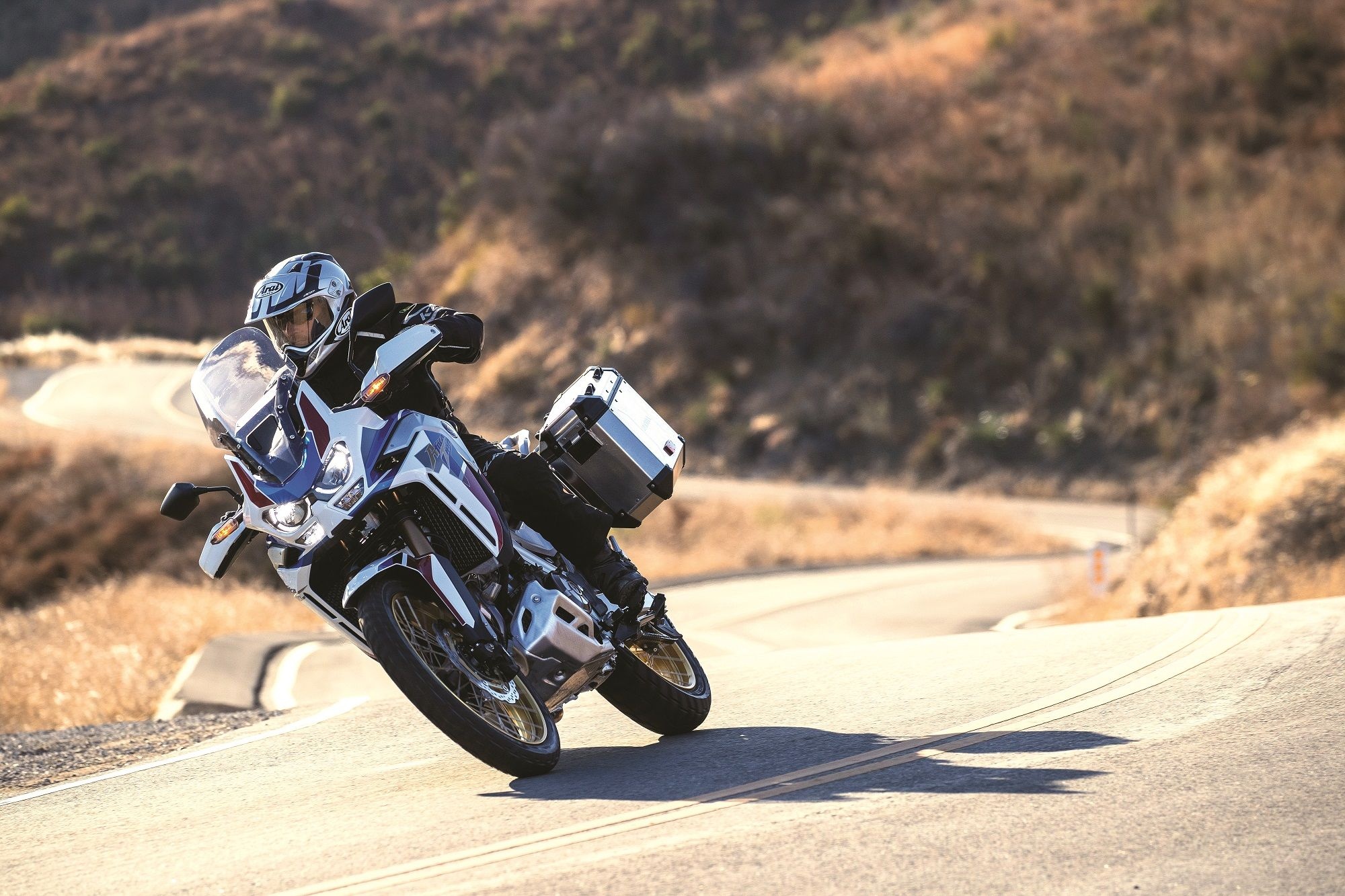 Adventure Sports ES, Honda Africa Twin Wallpaper, 2000x1340 HD Desktop