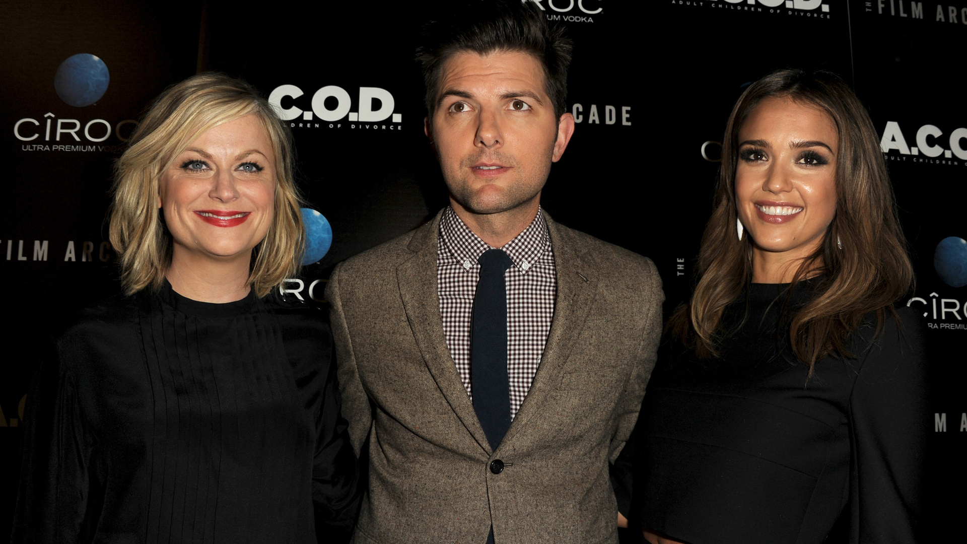 Amy Poehler and Jessica Alba, Adam Scott Wallpaper, 1920x1080 Full HD Desktop
