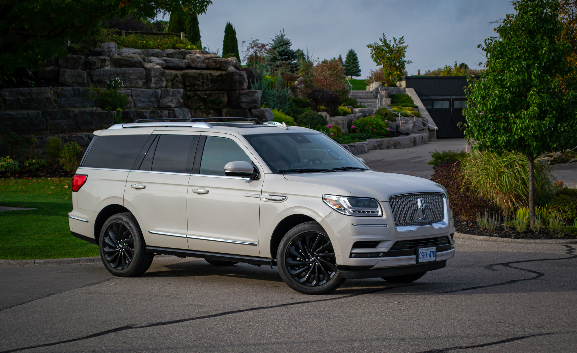 Lincoln Navigator, Wedding chariot, Luxury transportation, Elegance personified, 1920x1180 HD Desktop