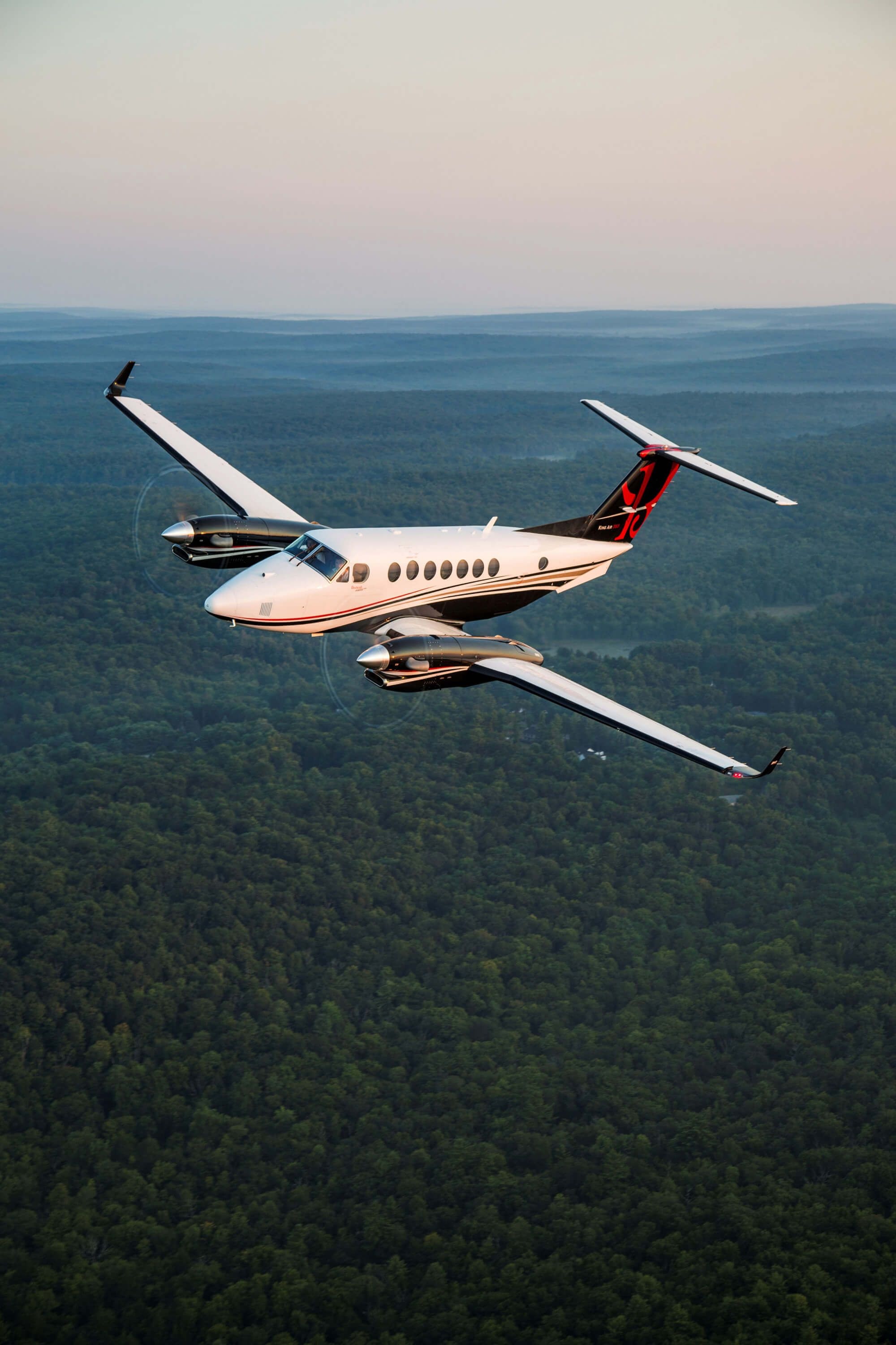 Beechcraft King Air 350i, Aircraft, Aviation, Airplane design, 2000x3000 HD Phone