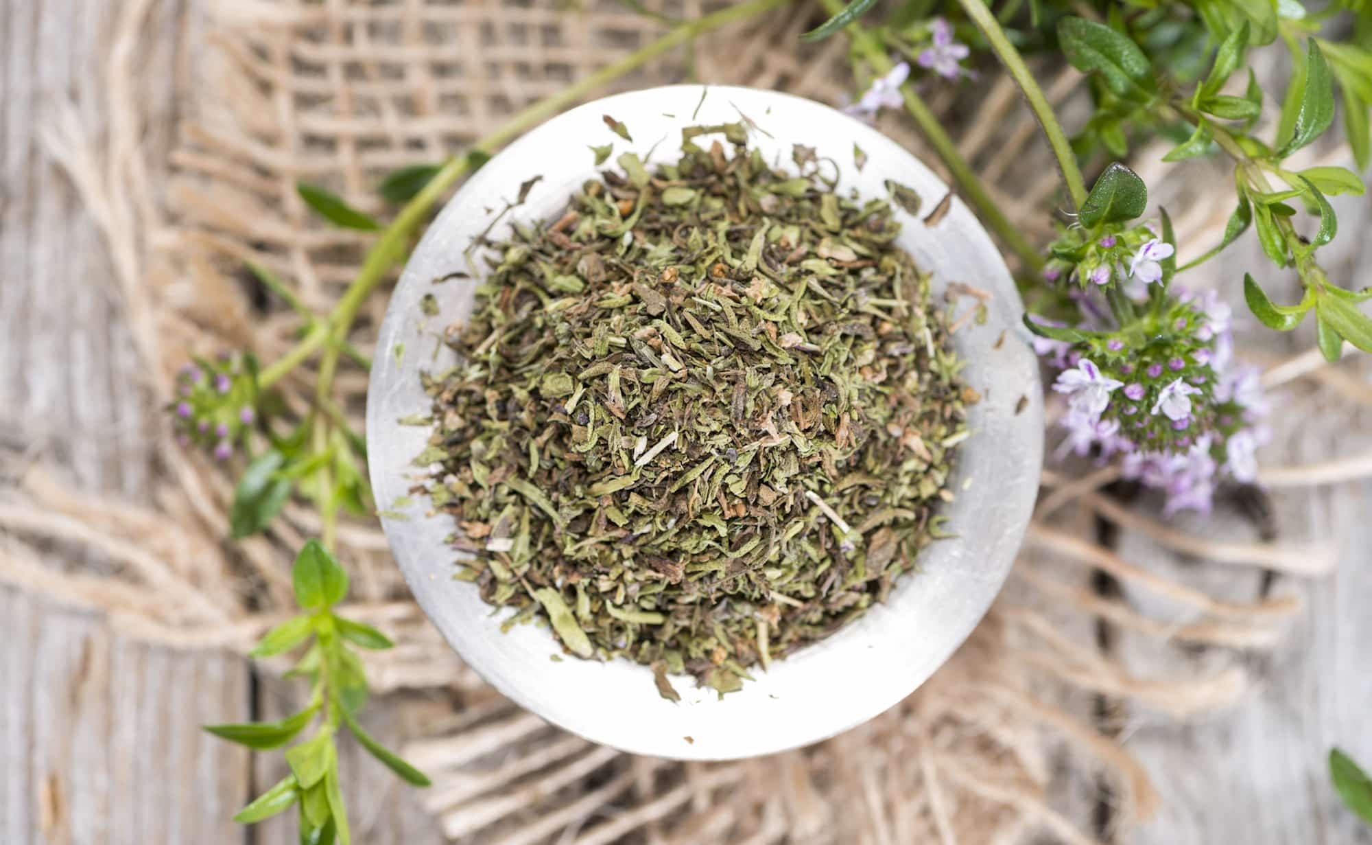 Poultry and bean herb, Winter delight, Spiceography tips, 2000x1240 HD Desktop