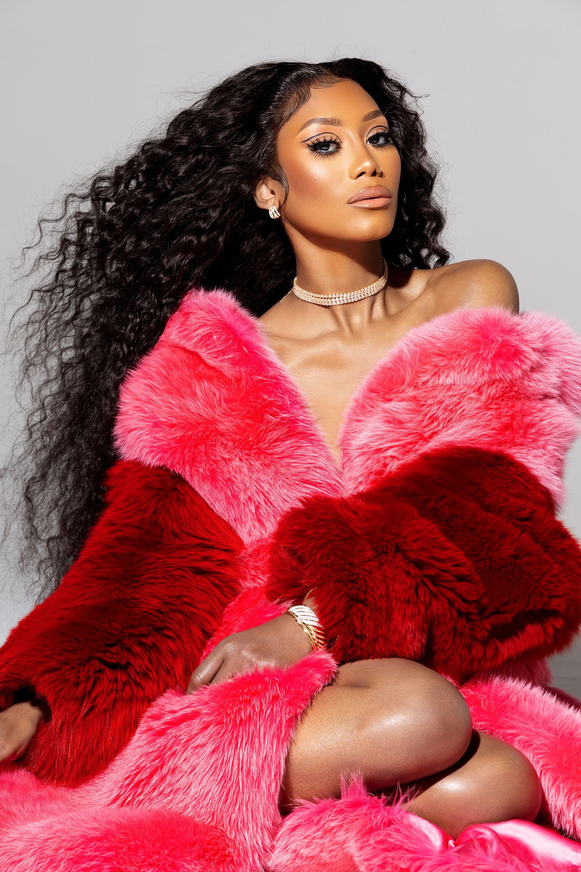 Priscilla Renea, Hrs and hrs, Muni Long, Viral song, 2000x3000 HD Phone