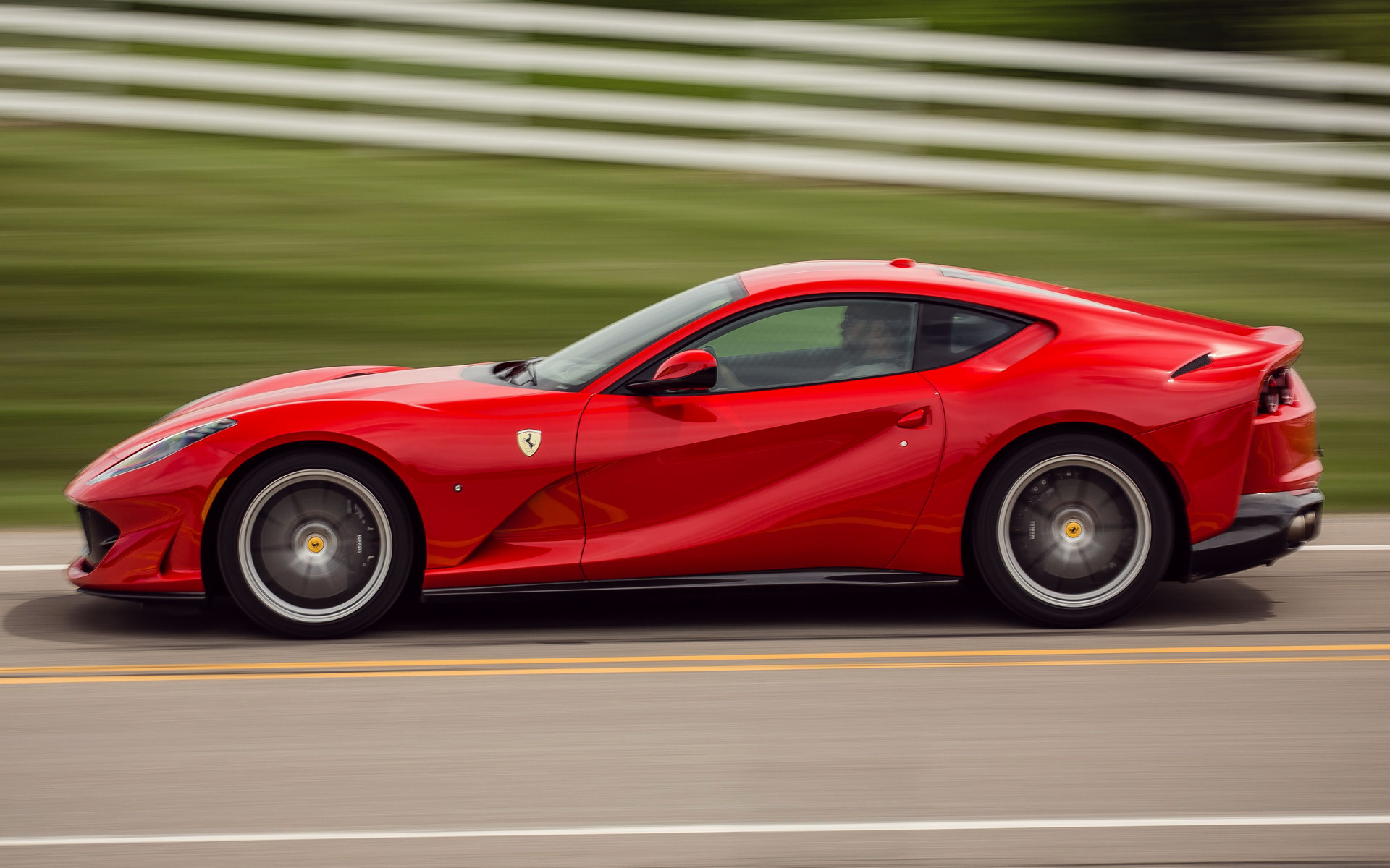 Ferrari 812 Superfast, Unbridled power, Elegant design, Automotive masterpiece, 1920x1200 HD Desktop