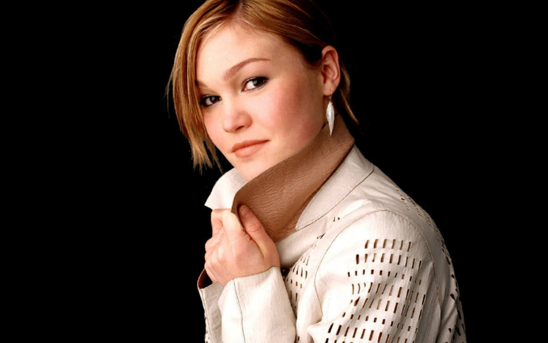 Julia Stiles wallpapers, Celebrity images, Photoshoot pictures, Backgrounds, 1920x1200 HD Desktop