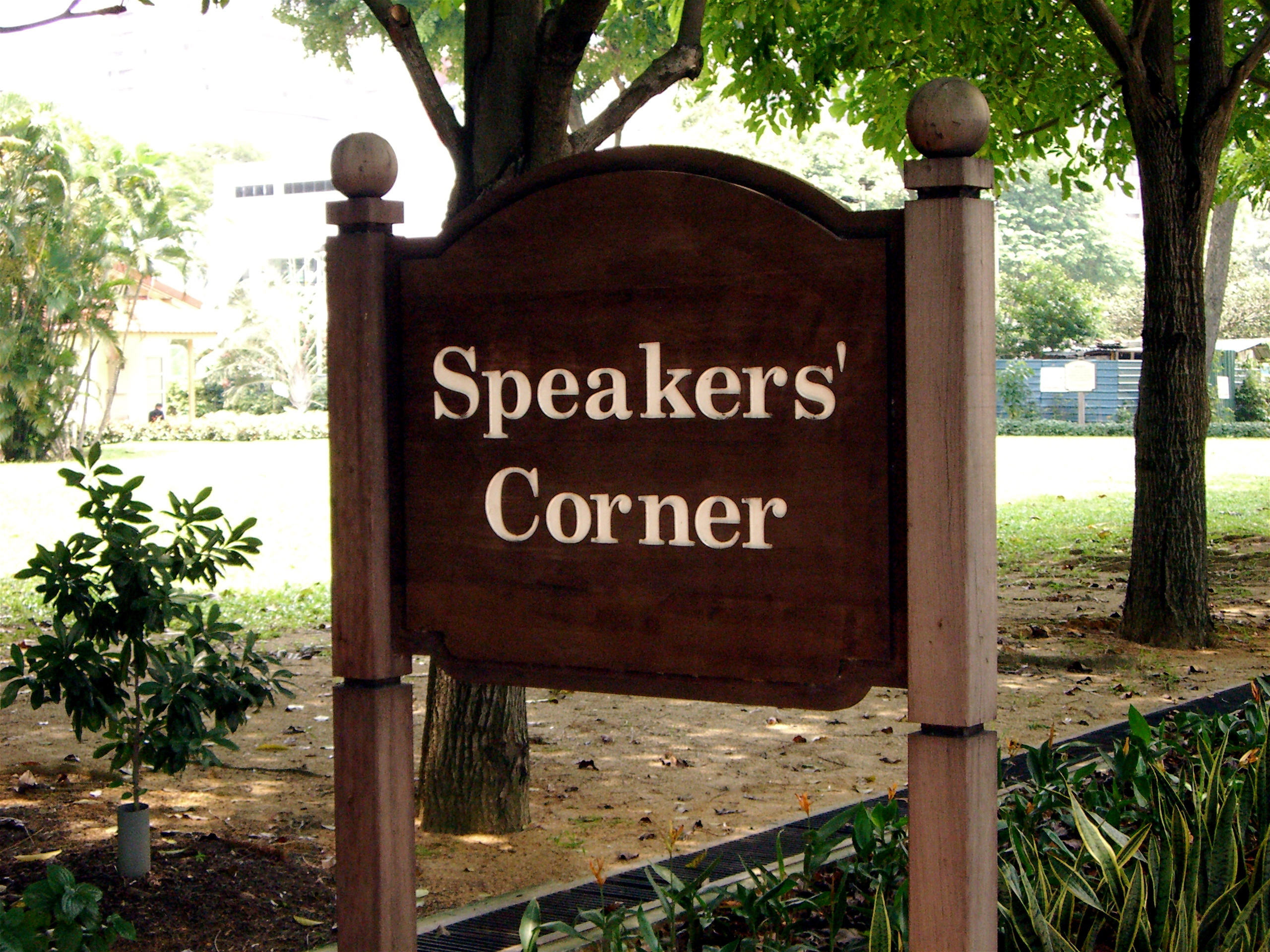 Hyde Park, London, Tales from isolation, Speakers Corner experience, Road Warrior adventure, 2560x1920 HD Desktop