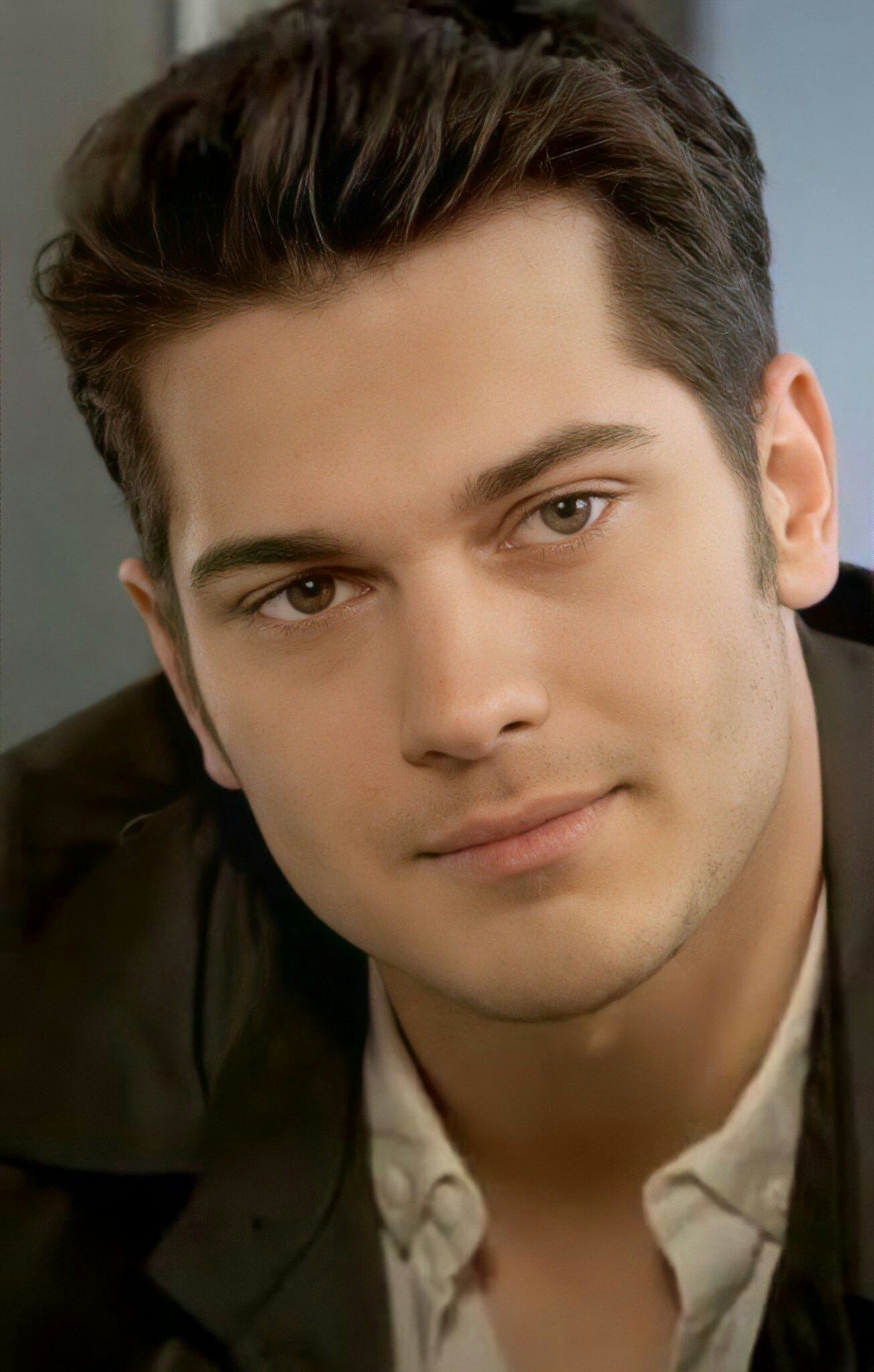 Cagatay Ulusoy, Cagatay Ulusoy North America, Artofit, Turkish actors, 1310x2050 HD Phone
