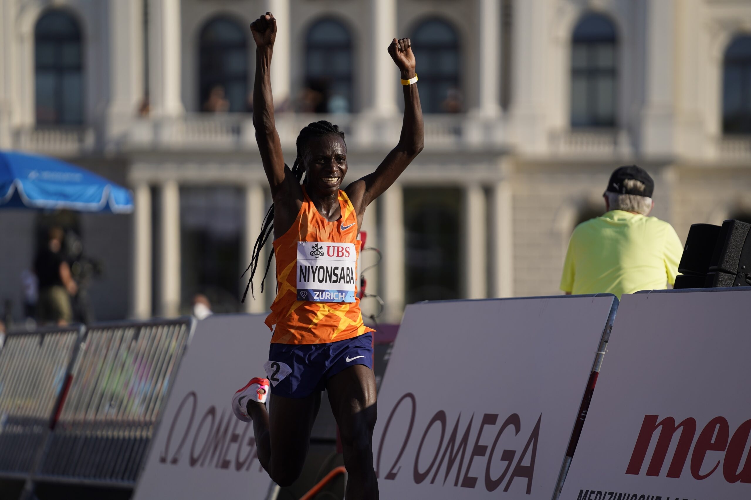 Francine Niyonsaba, continental tour gold, athletic meeting, archive, 2560x1710 HD Desktop